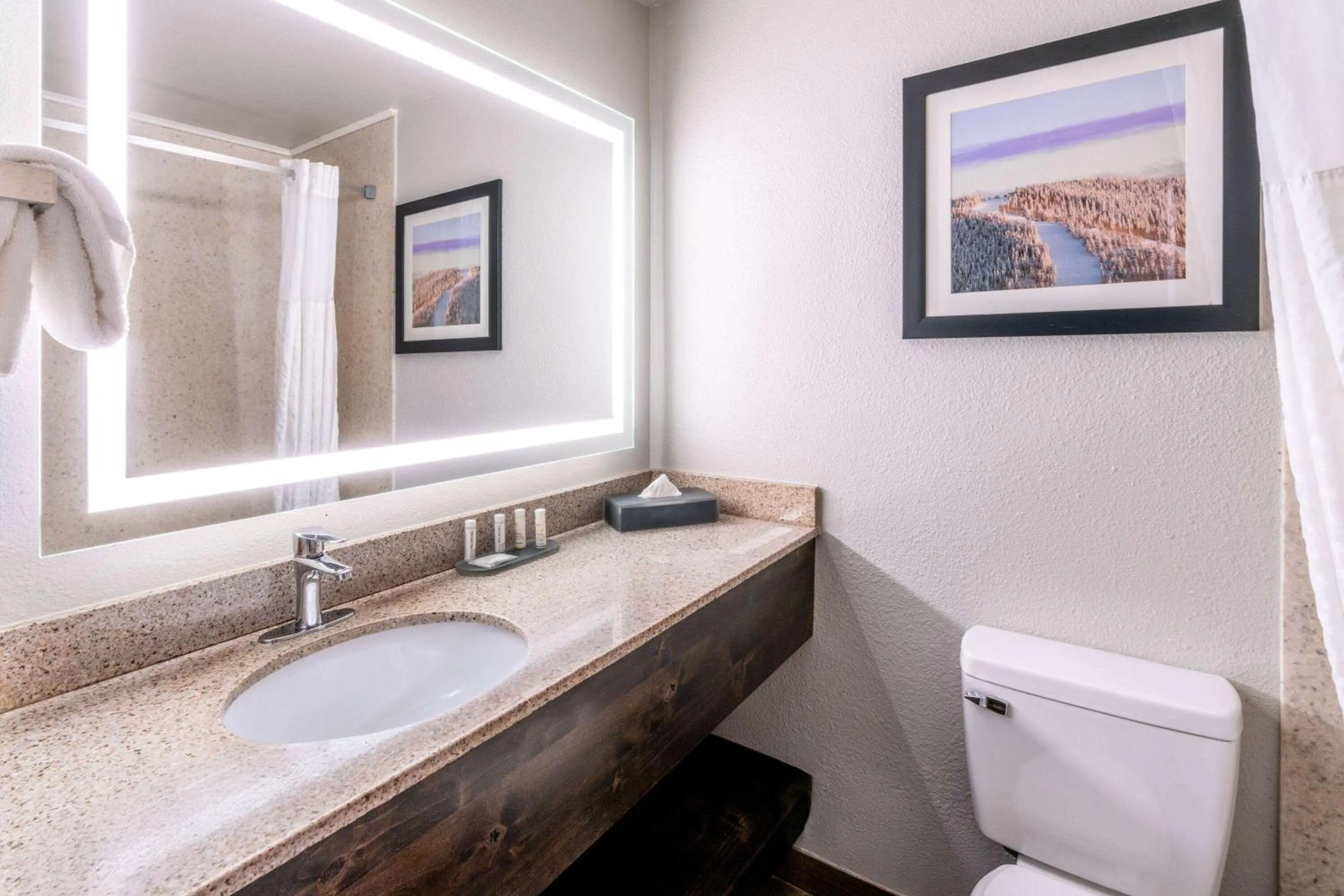 Bathroom in La Quinta Inn by Wyndham Steamboat Springs