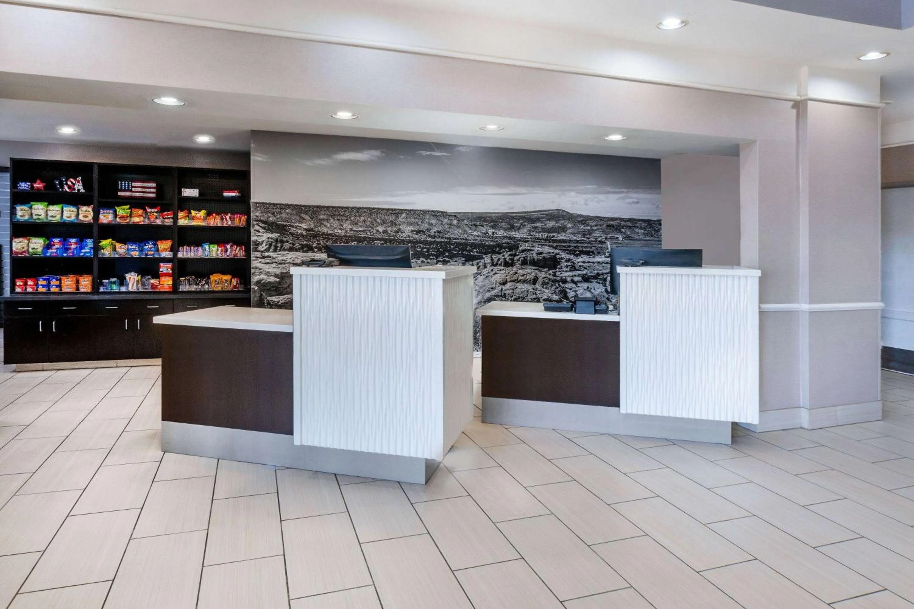 Lobby or reception in La Quinta by Wyndham Roswell