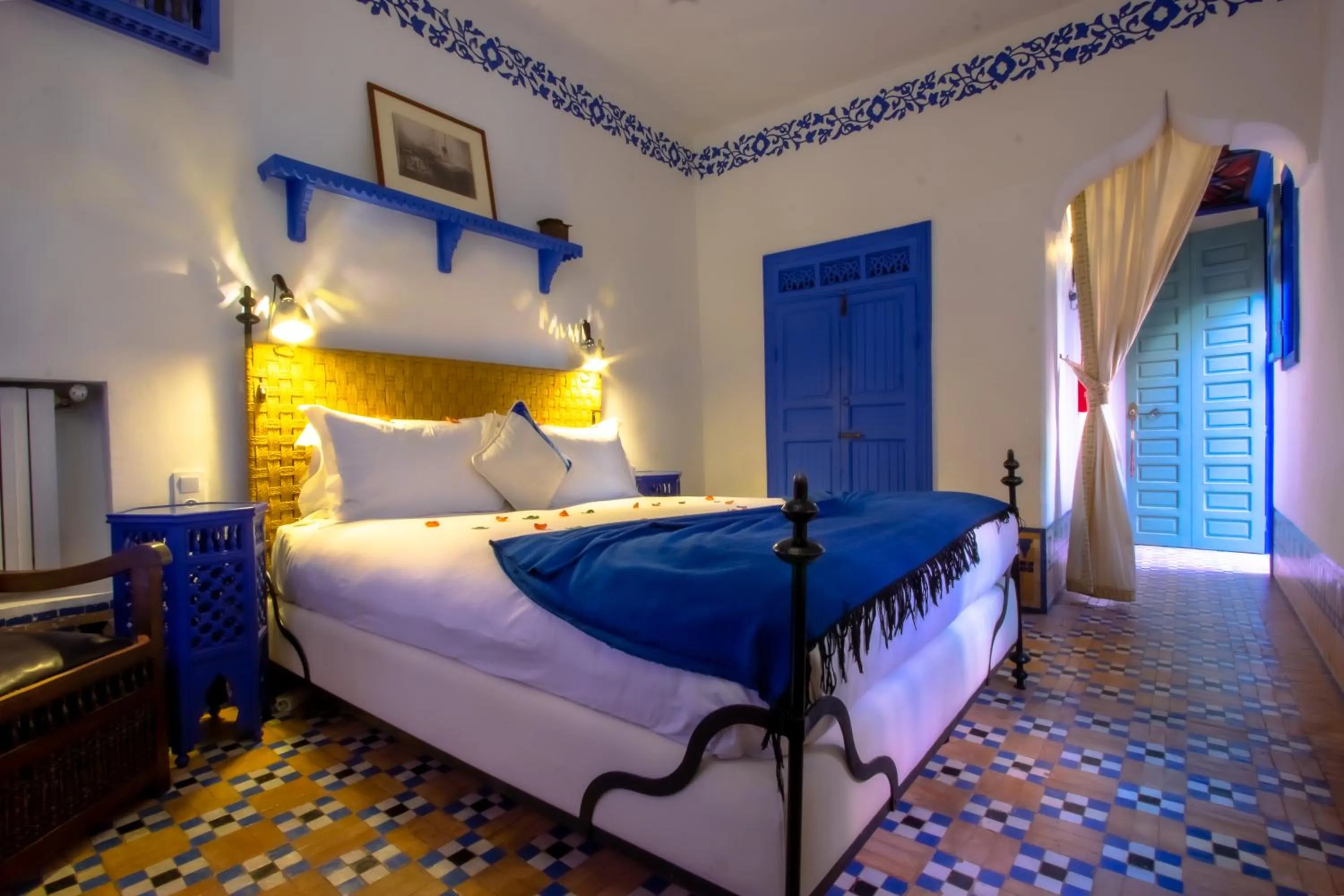 Bedroom, Bed in Riad Kaiss By Anika