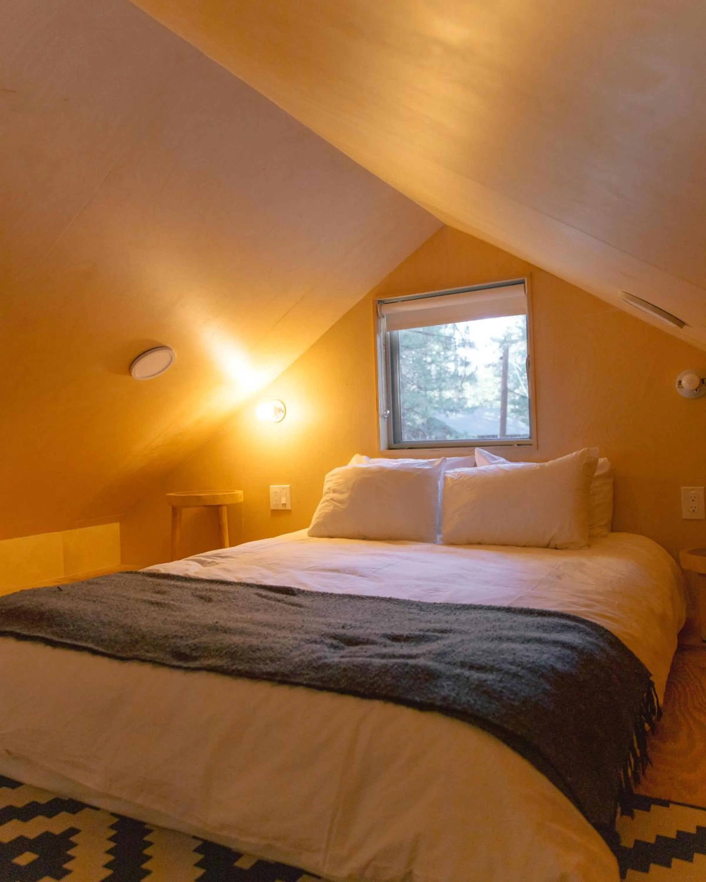 Bed in Colorado Lodge