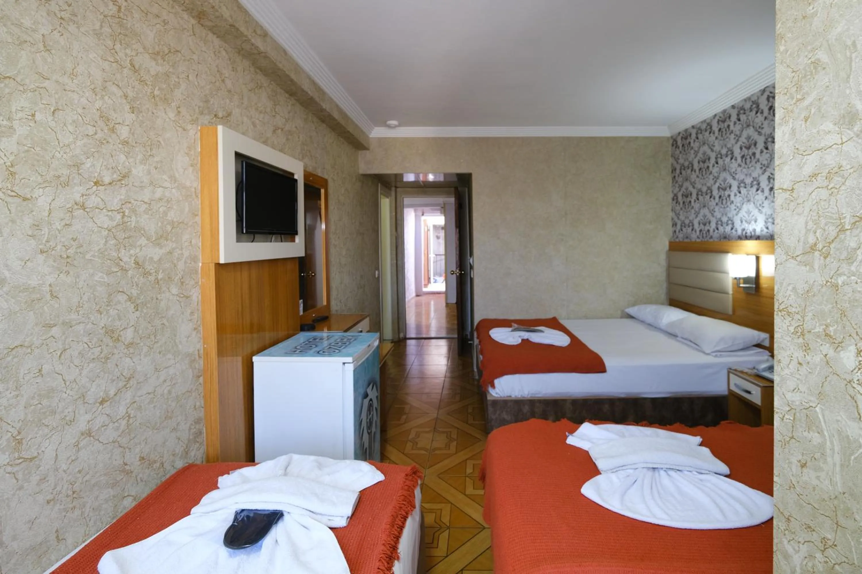 Bed in HOTELOZBEK