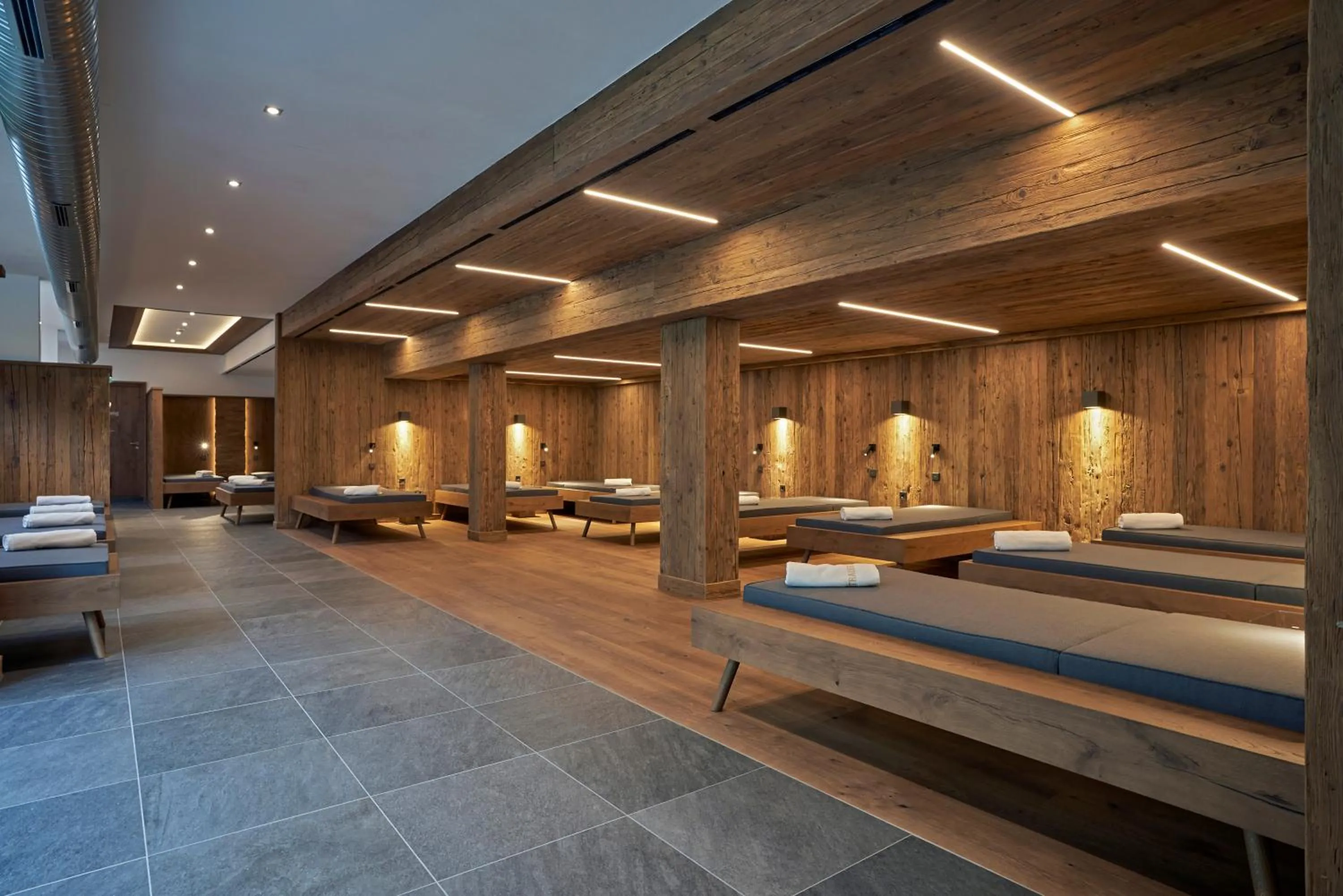 Sauna, Bed in Hotel Traube Tonbach