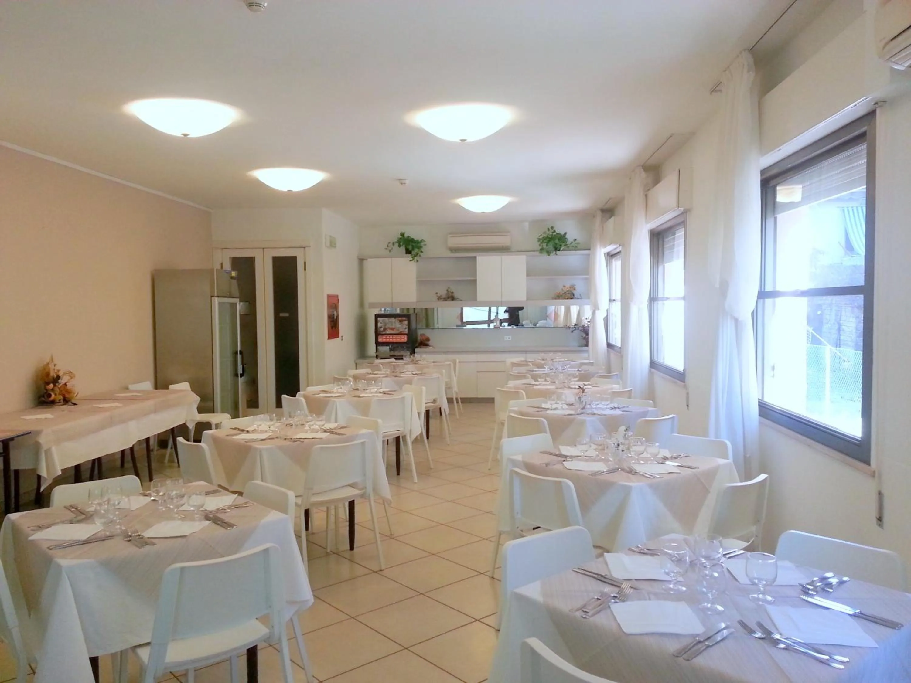 Restaurant/places to eat in Hotel La Bella Vita