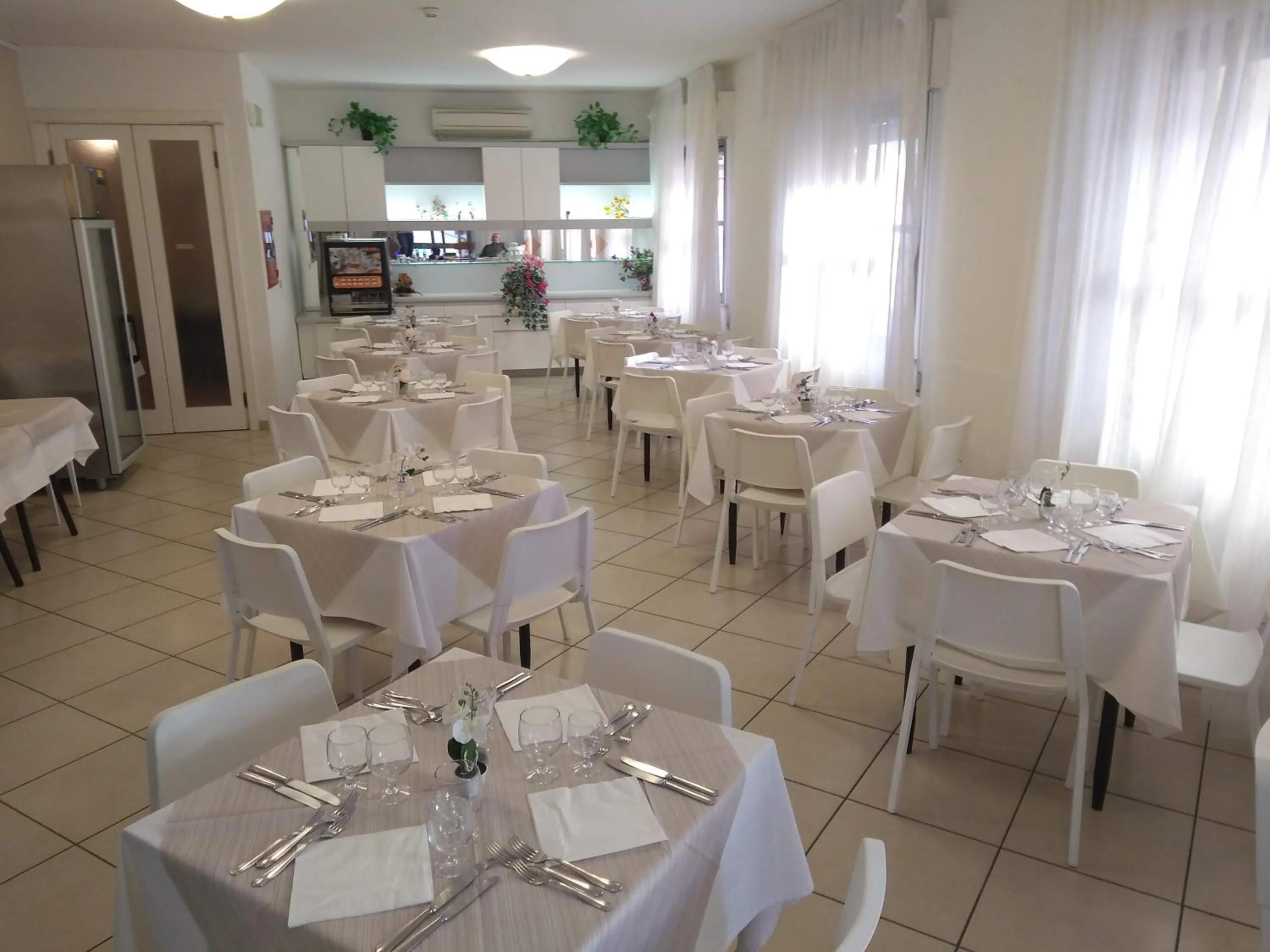 Restaurant/places to eat in Hotel La Bella Vita