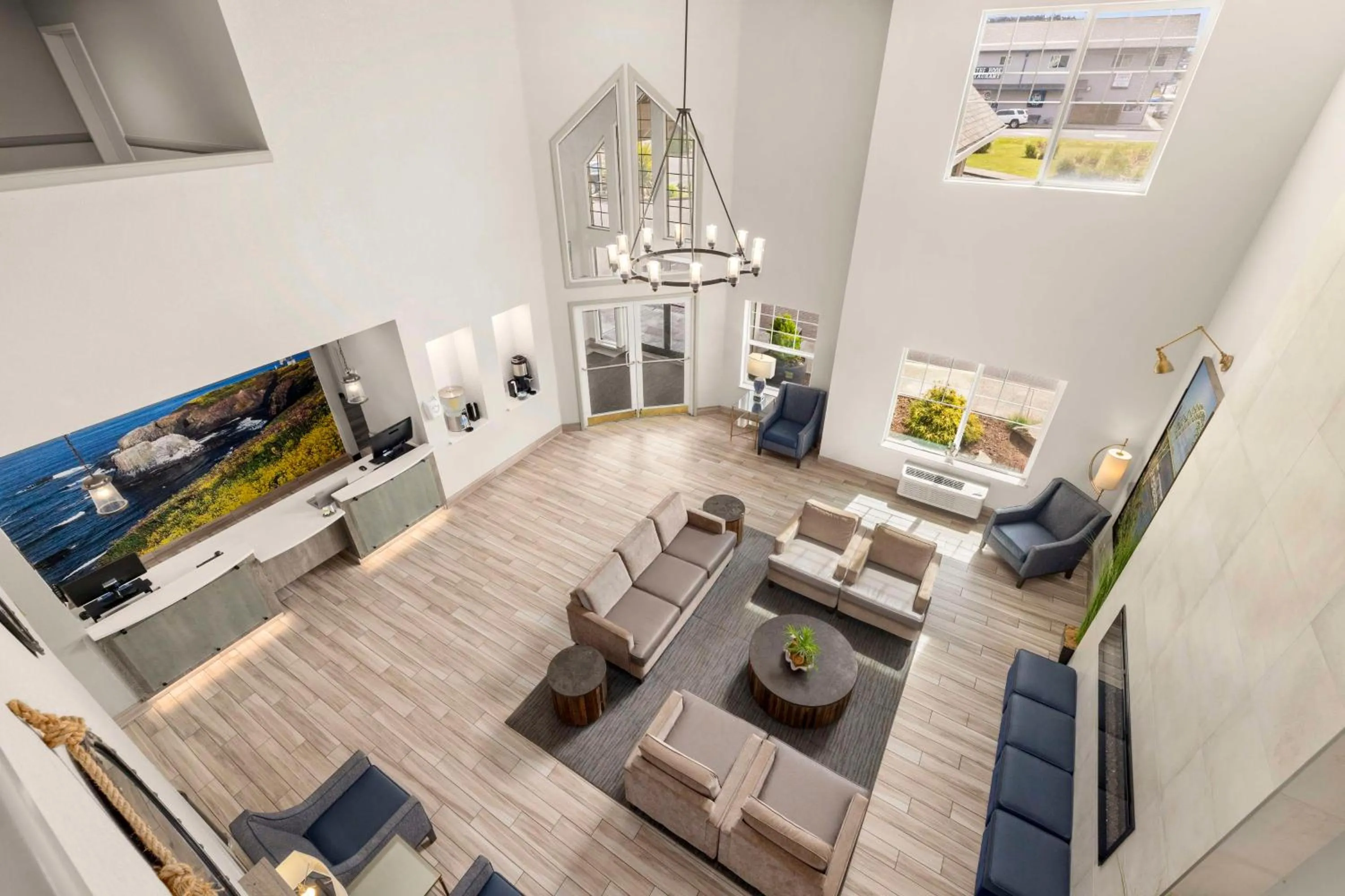 Lobby or reception in La Quinta by Wyndham Newport