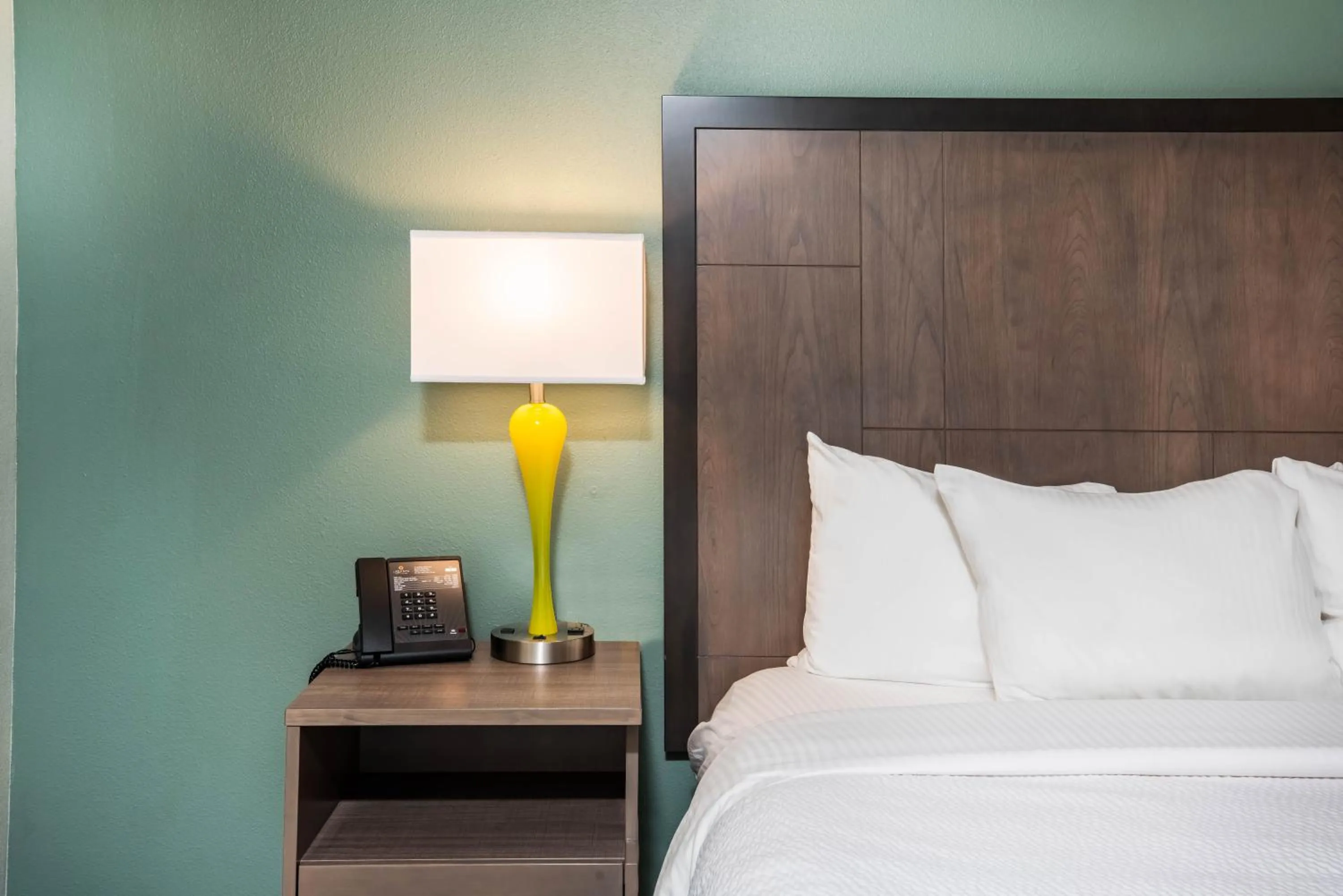 Bed in La Quinta by Wyndham Newport