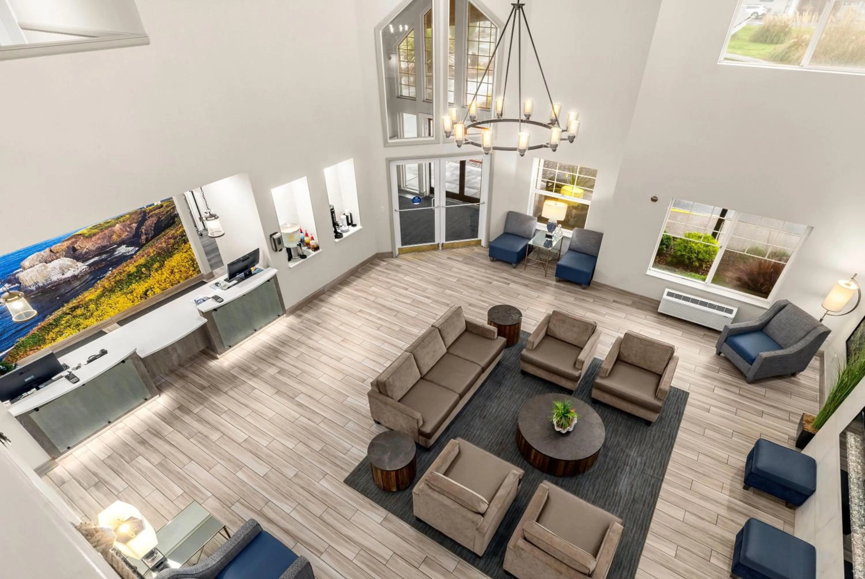 Lobby or reception in La Quinta by Wyndham Newport