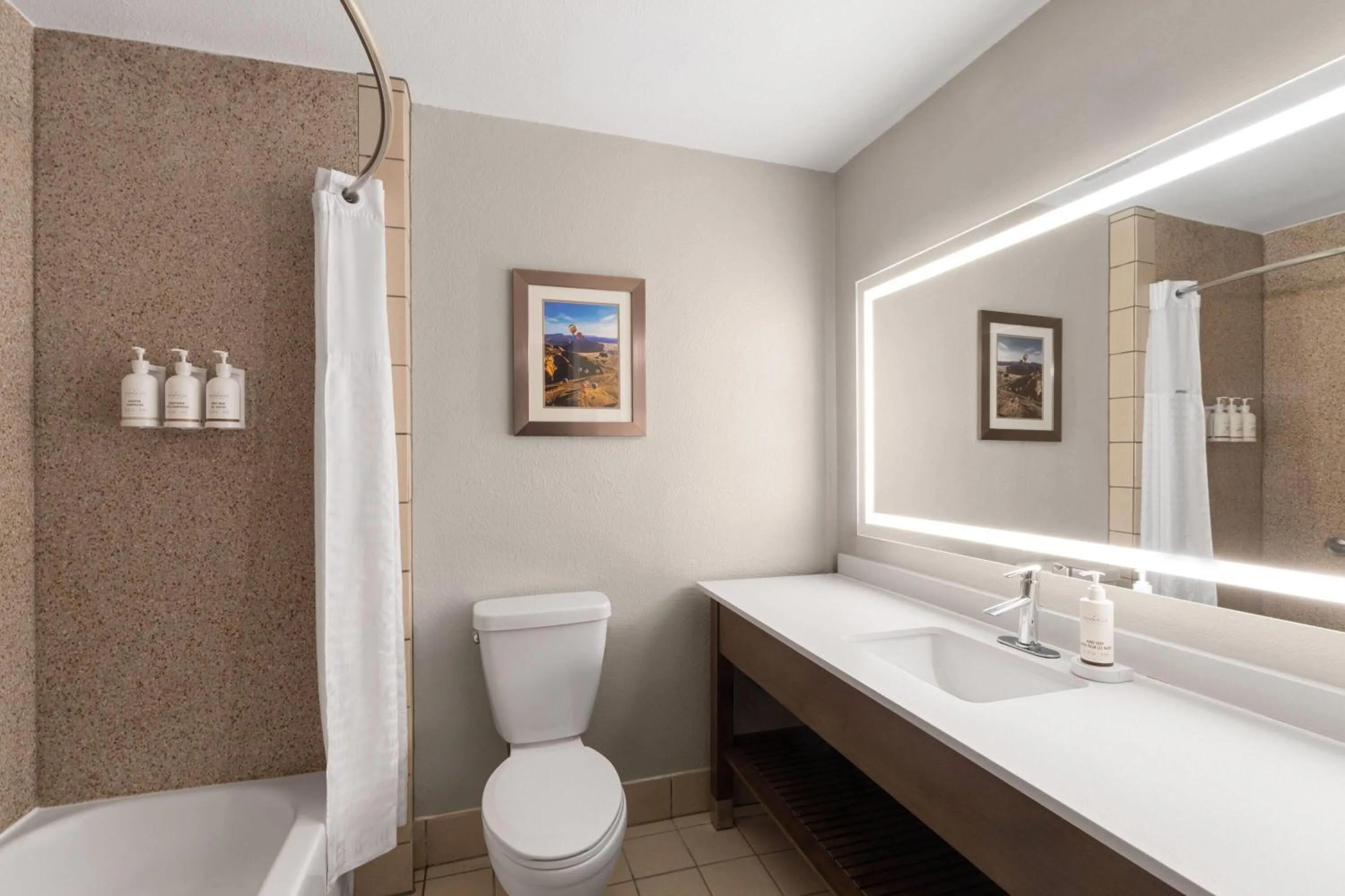 Bathroom in La Quinta by Wyndham Gallup