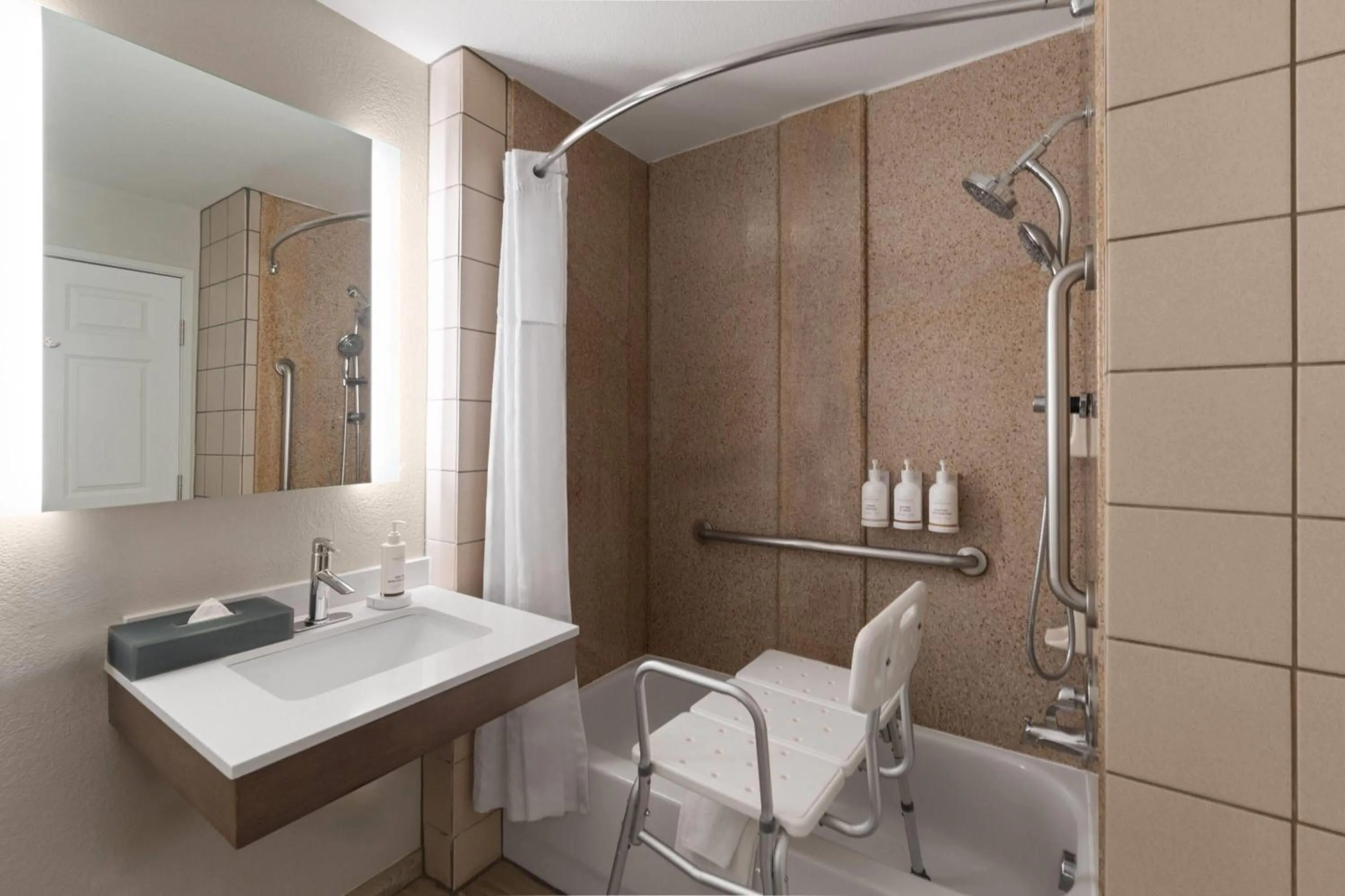 Bathroom in La Quinta by Wyndham Gallup