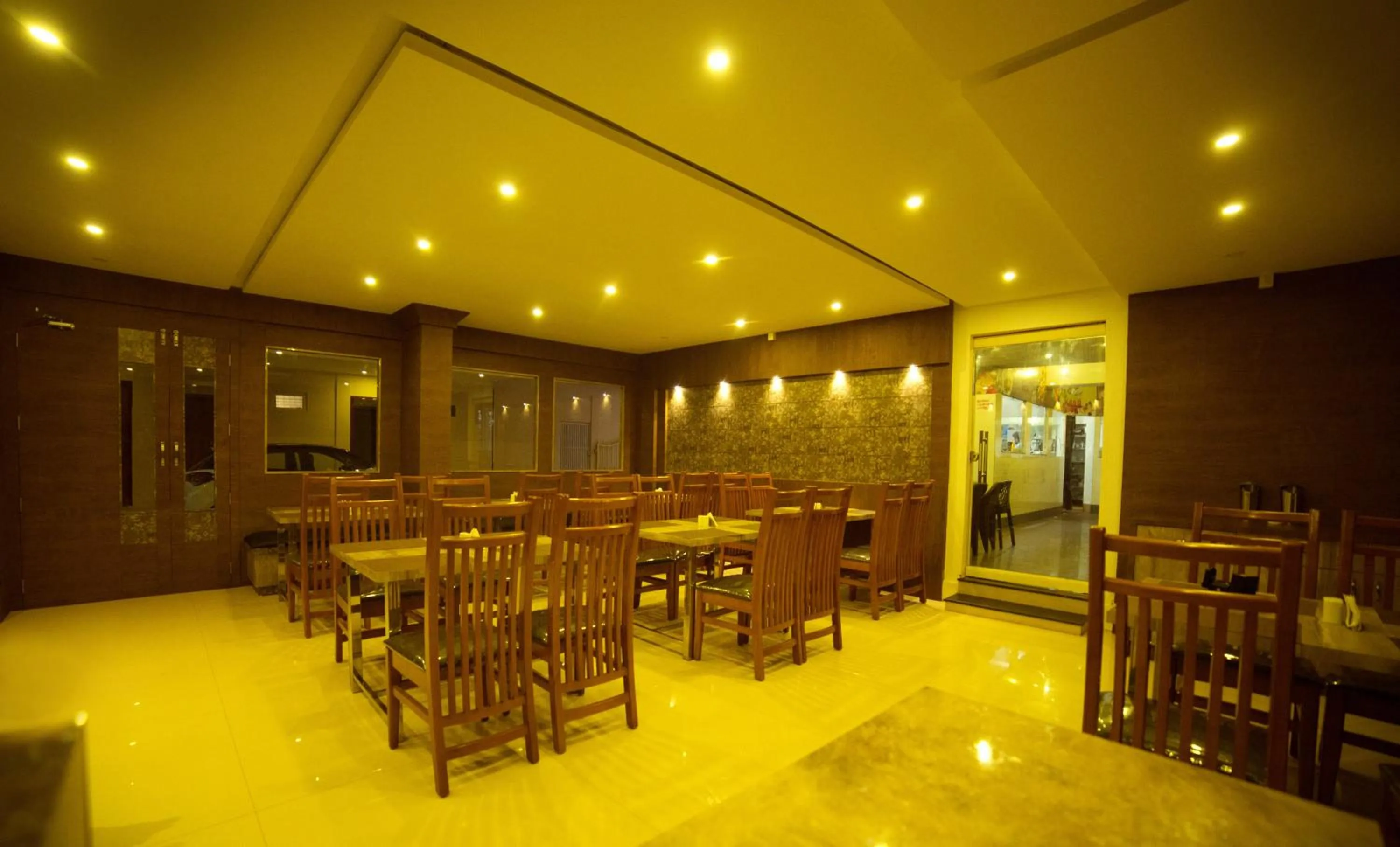 Hotel Wayanad Square