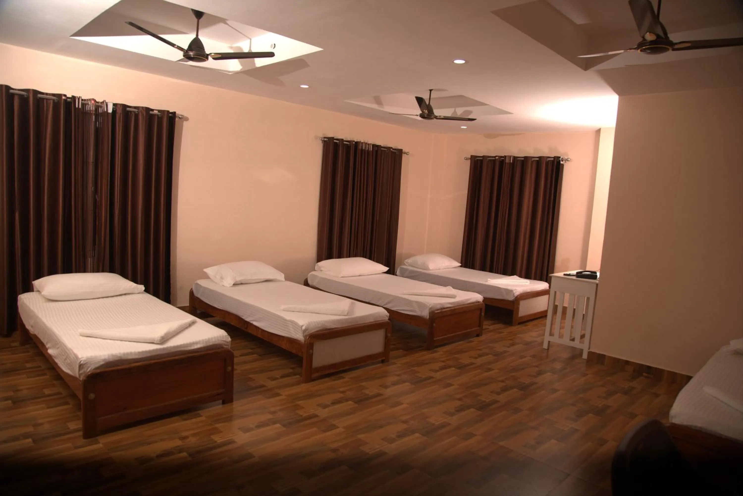 Hotel Wayanad Square