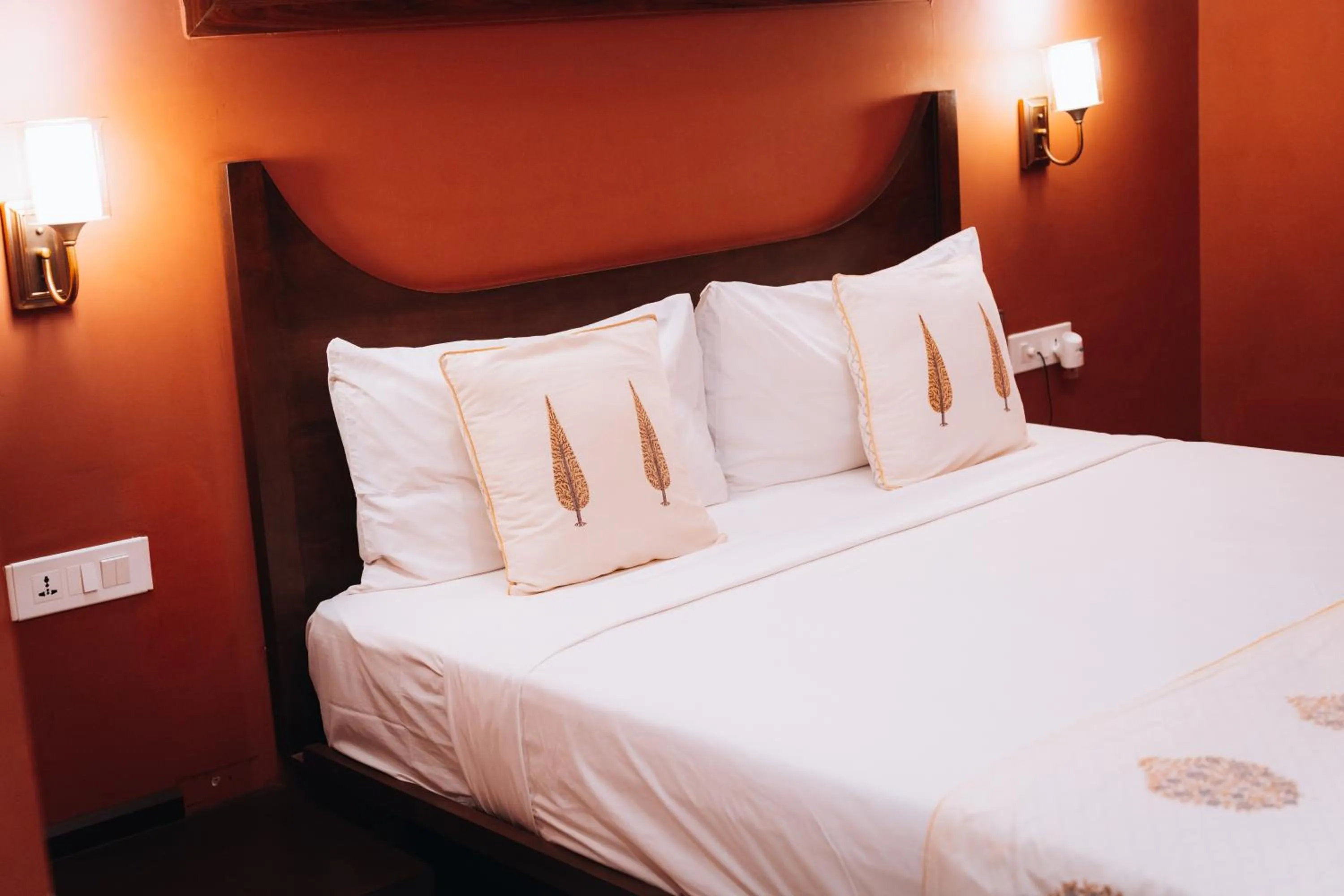 Queen Room in Ekaa Villa near Taj Mahal