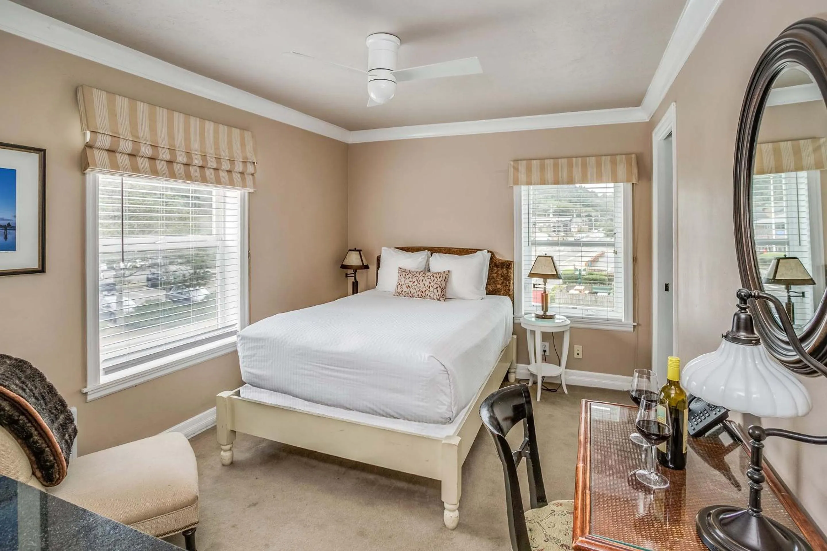 Bed in Cannon Beach Hotel Collection