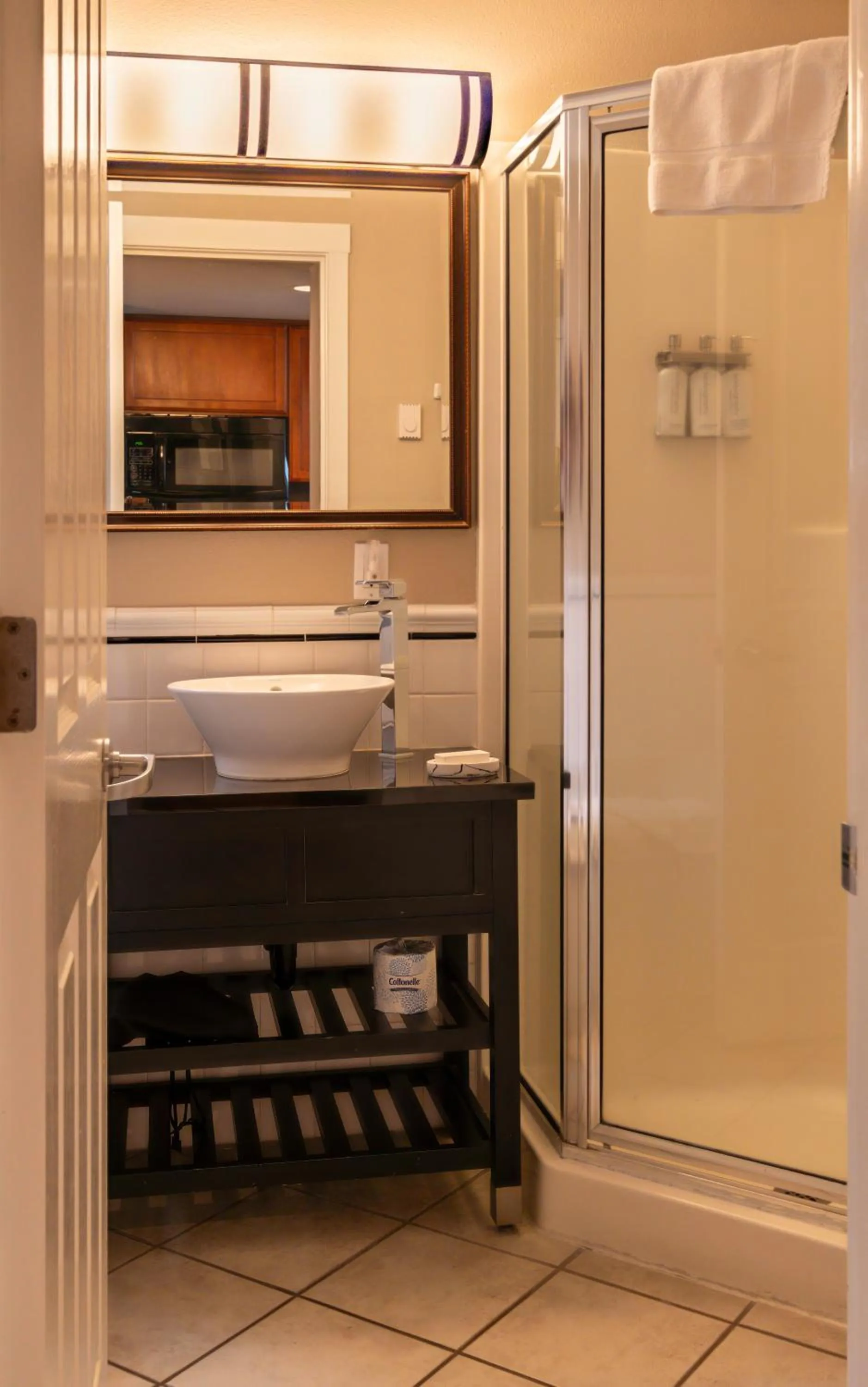 Cannon Beach Hotel Collection