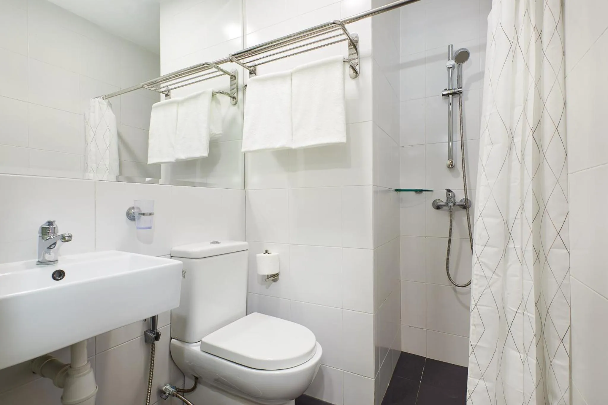 Shower in Dash Living on Mackenzie