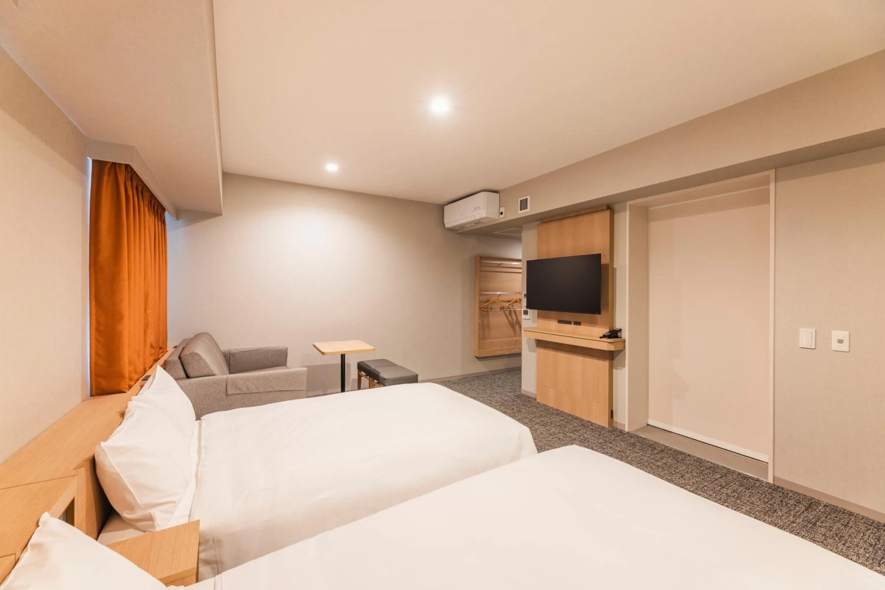 Photo of the whole room, Bed in Sotetsu Fresa Inn Yokohama Sakuragi-cho - Renovated in June 20th 2025