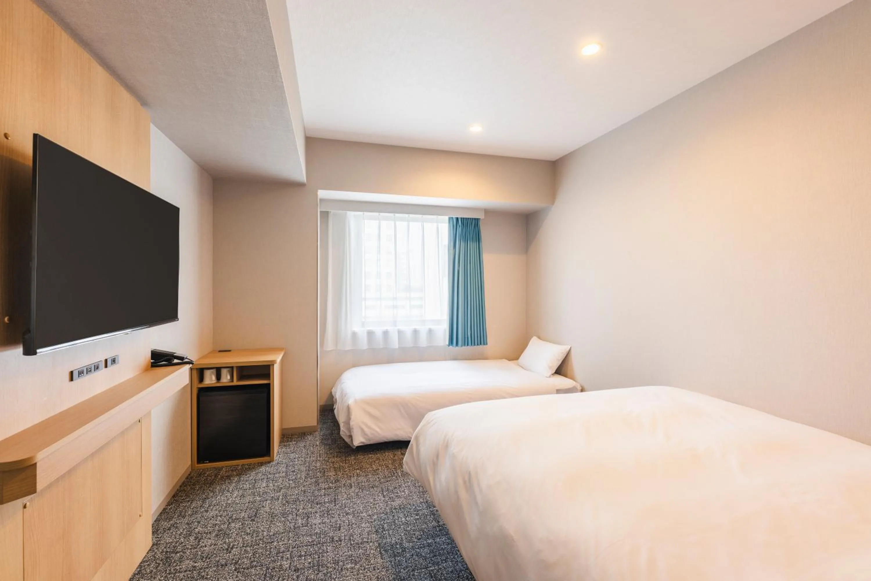 Photo of the whole room, Bed in Sotetsu Fresa Inn Yokohama Sakuragi-cho - Renovated in June 20th 2025