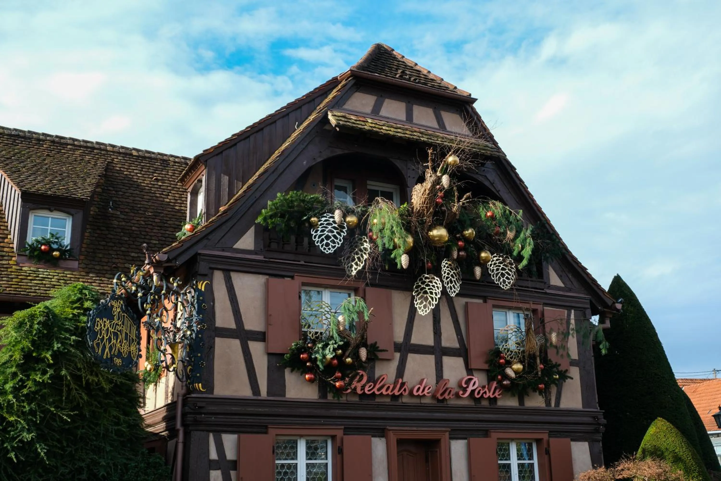 Property building in Hôtel Restaurant Relais De La Poste - Strasbourg Nord