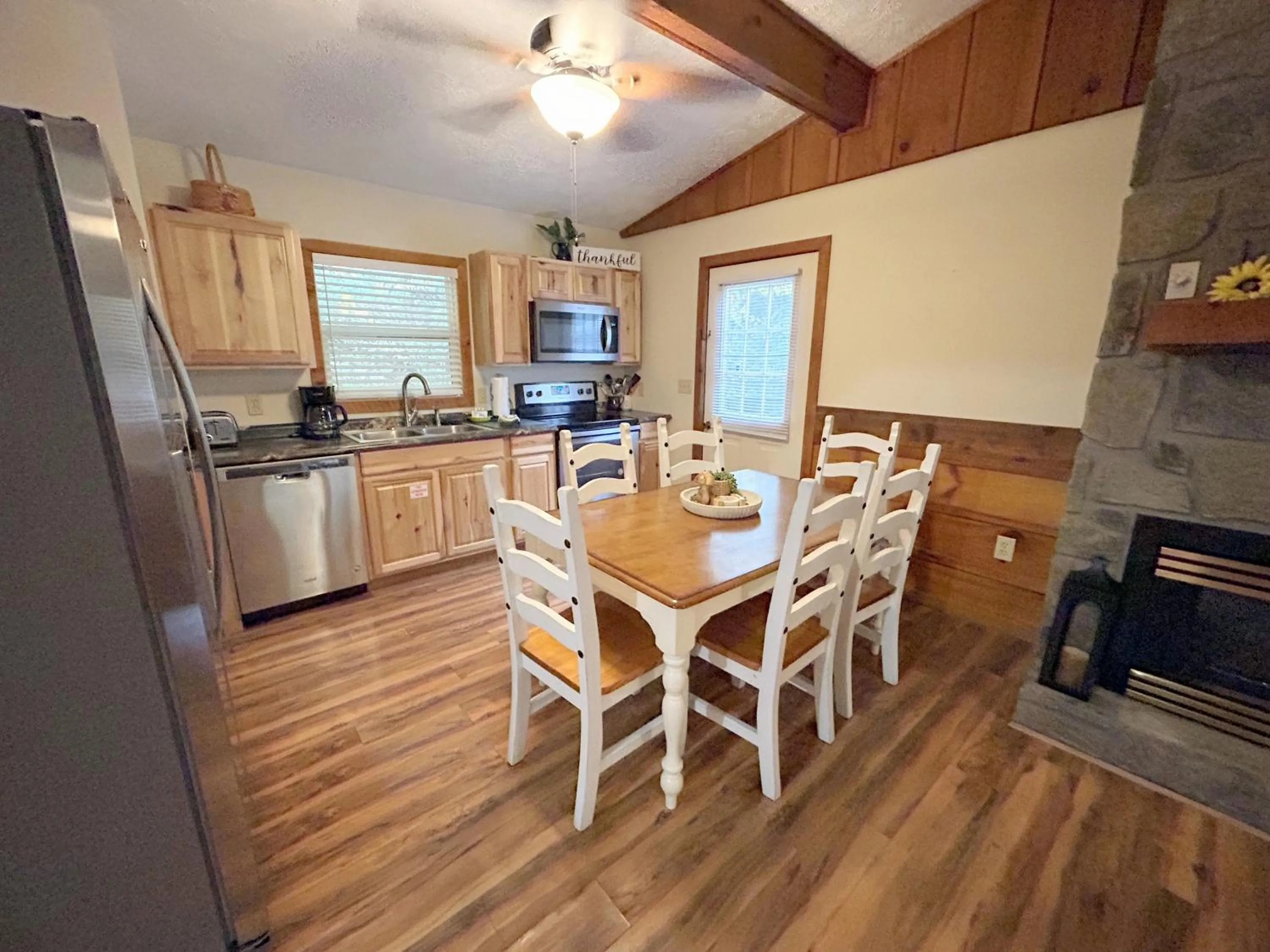 Kitchen or kitchenette in Tucked Away Cabin
