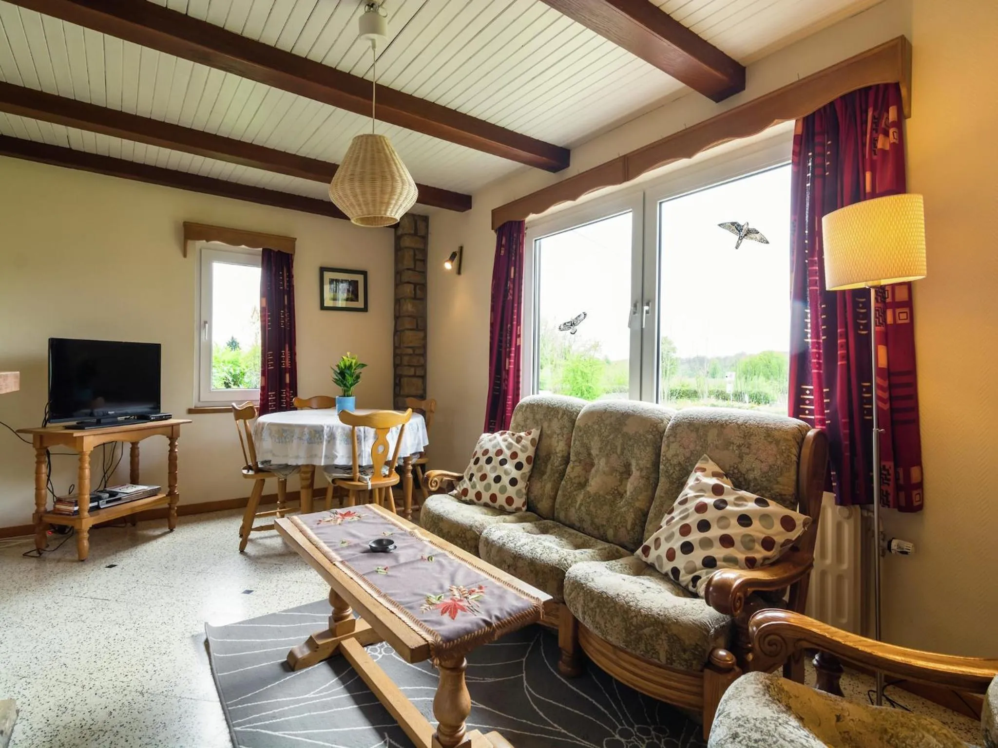 Living room in Charming Cottage in Chiny