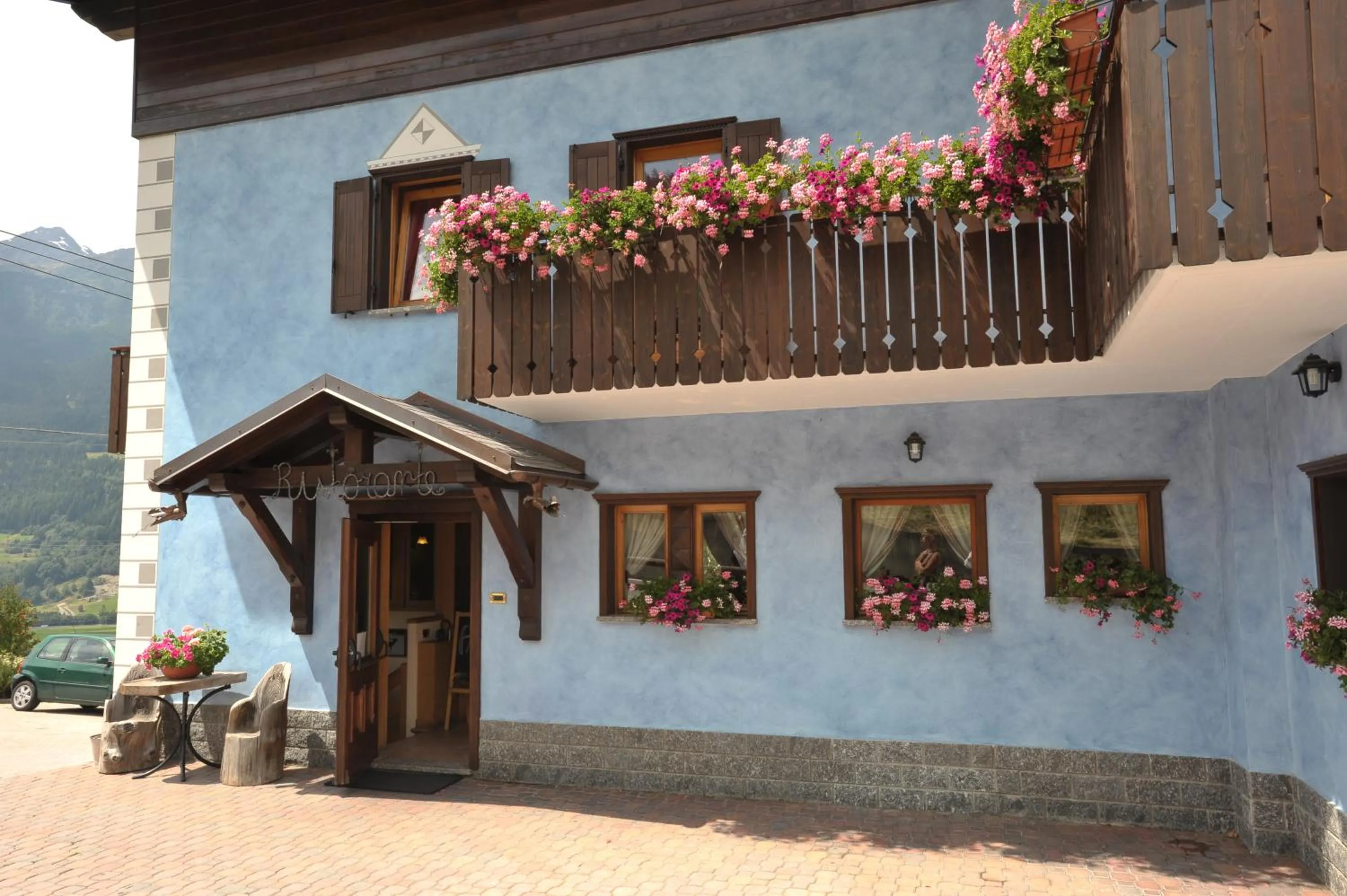 Facade/entrance in Hotel Eira