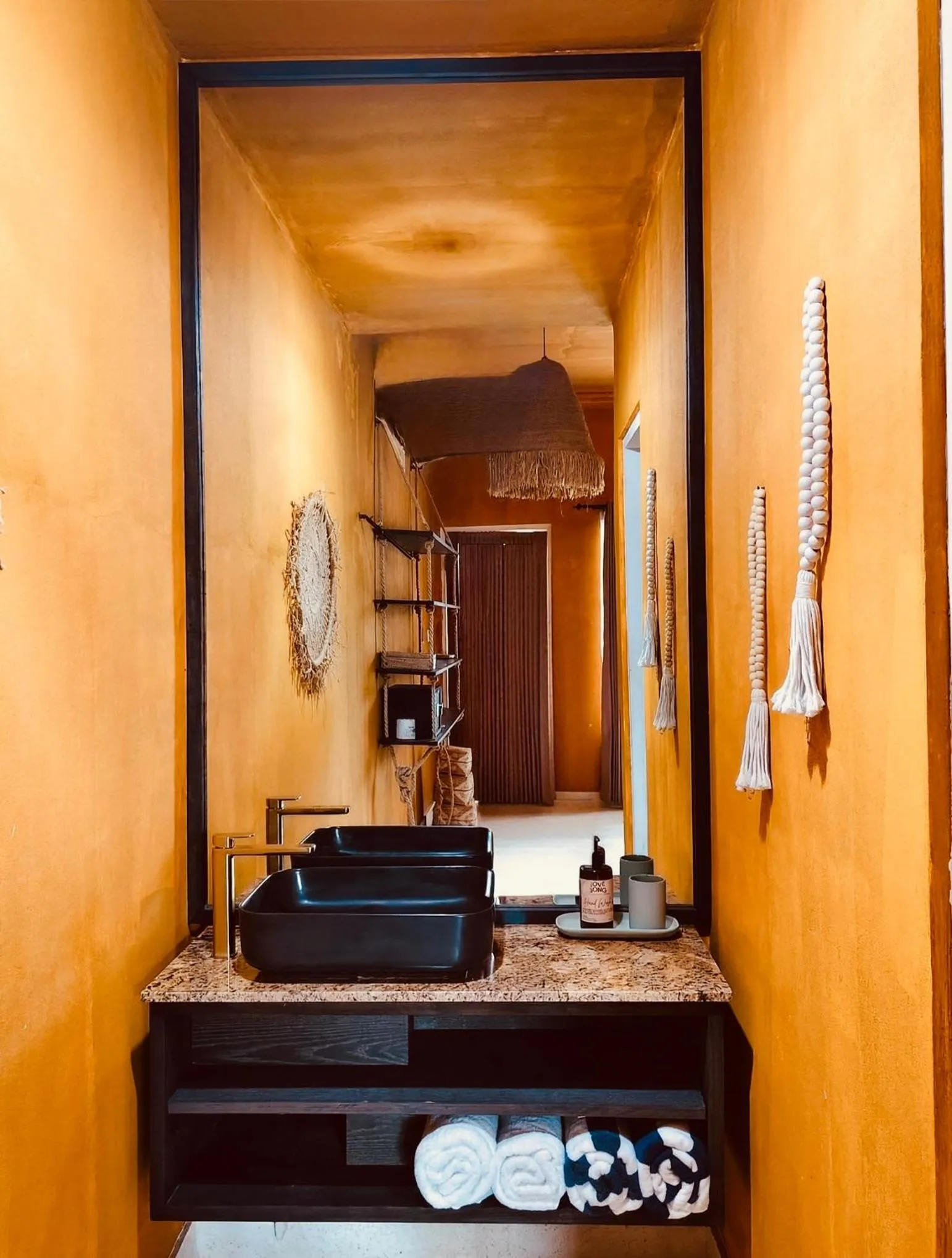 Love Song Boutique Hotel