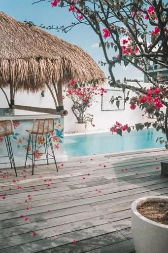 Love Song Boutique Hotel