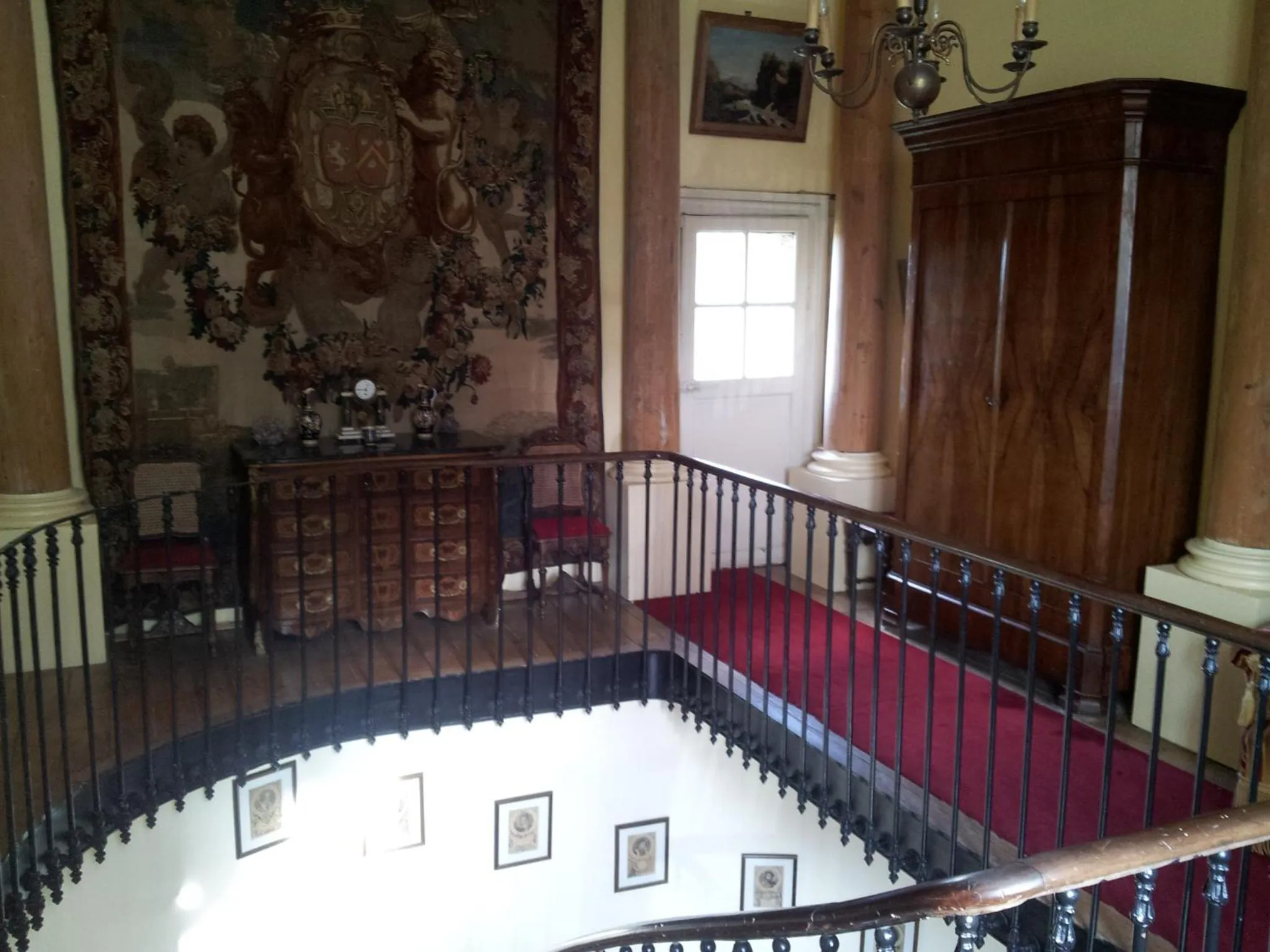 Decorative detail in Chambres d'hôtes & Gîtes du Château de Grand Rullecourt