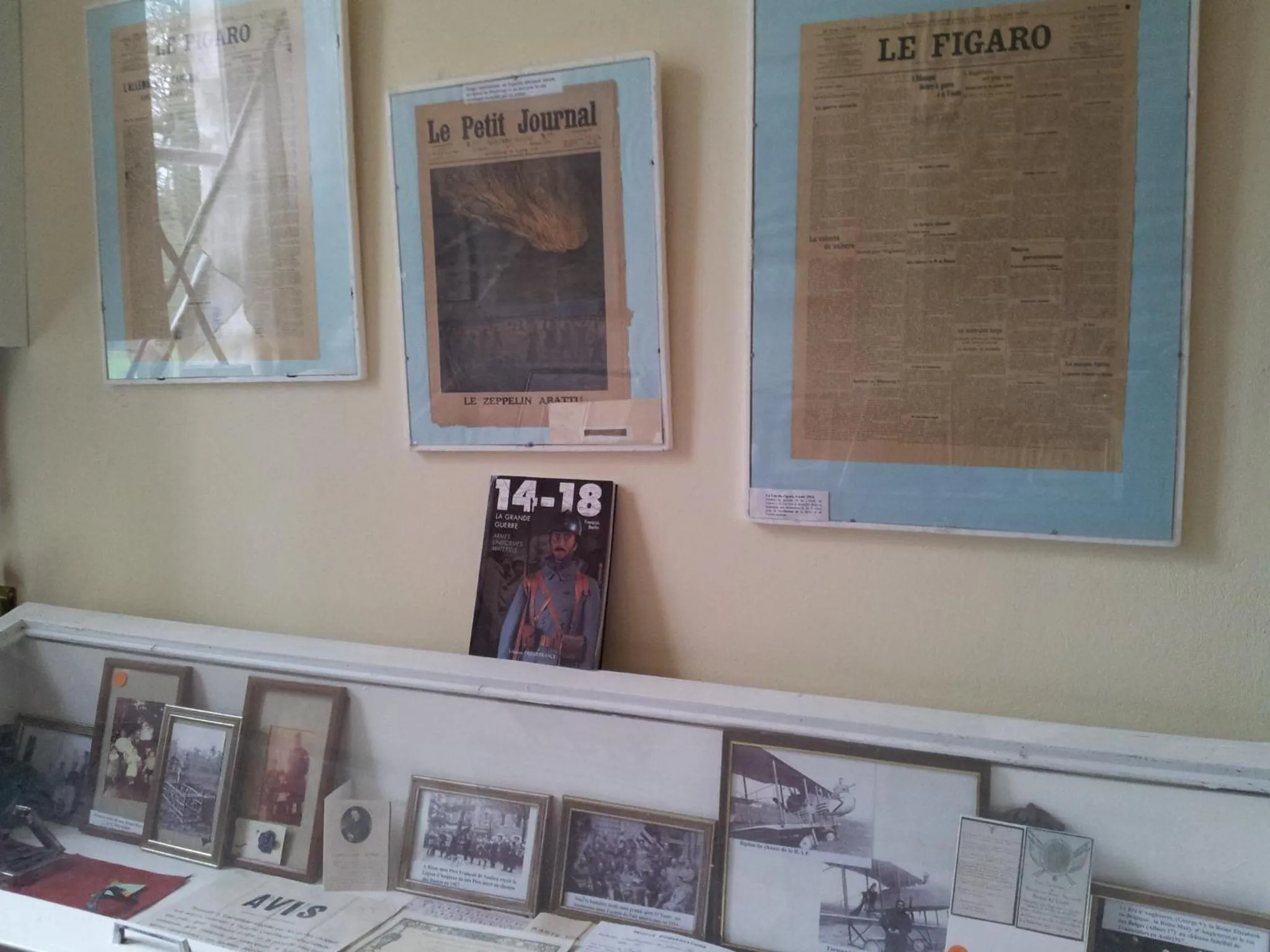 Decorative detail in Chambres d'hôtes & Gîtes du Château de Grand Rullecourt