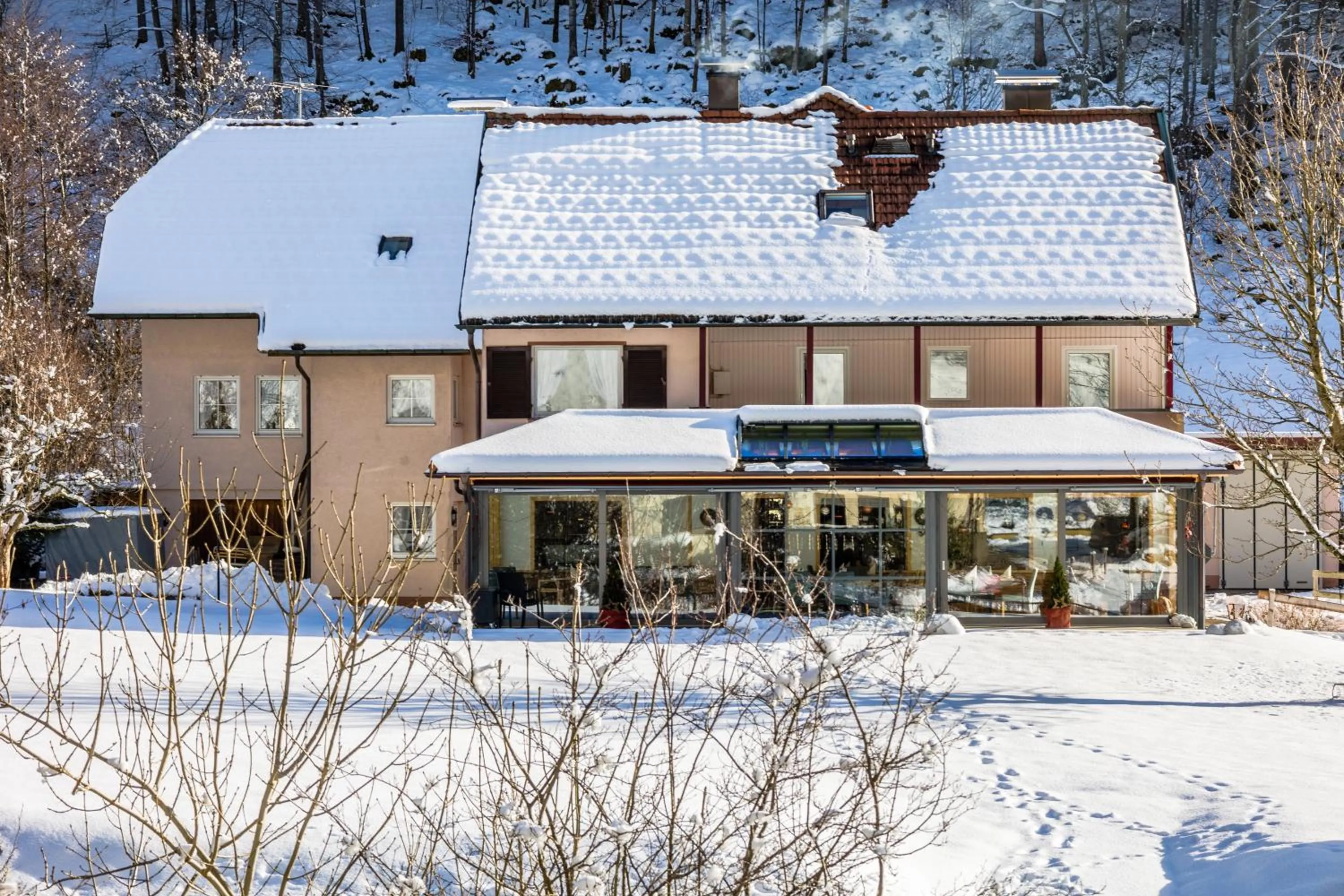Property building in Landgasthaus Kurz Hotel & Restaurant am Feldberg - Schwarzwald