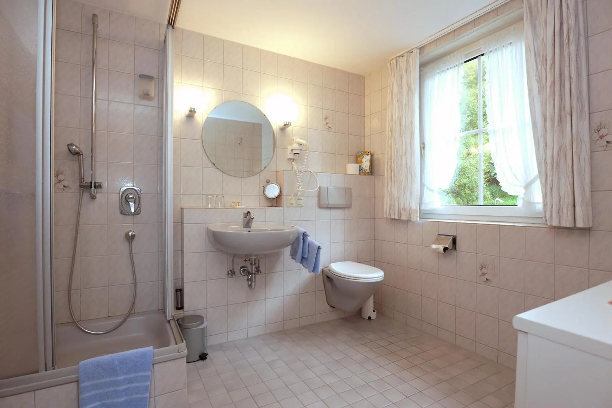 Bathroom in Landgasthaus Kurz Hotel & Restaurant am Feldberg - Schwarzwald