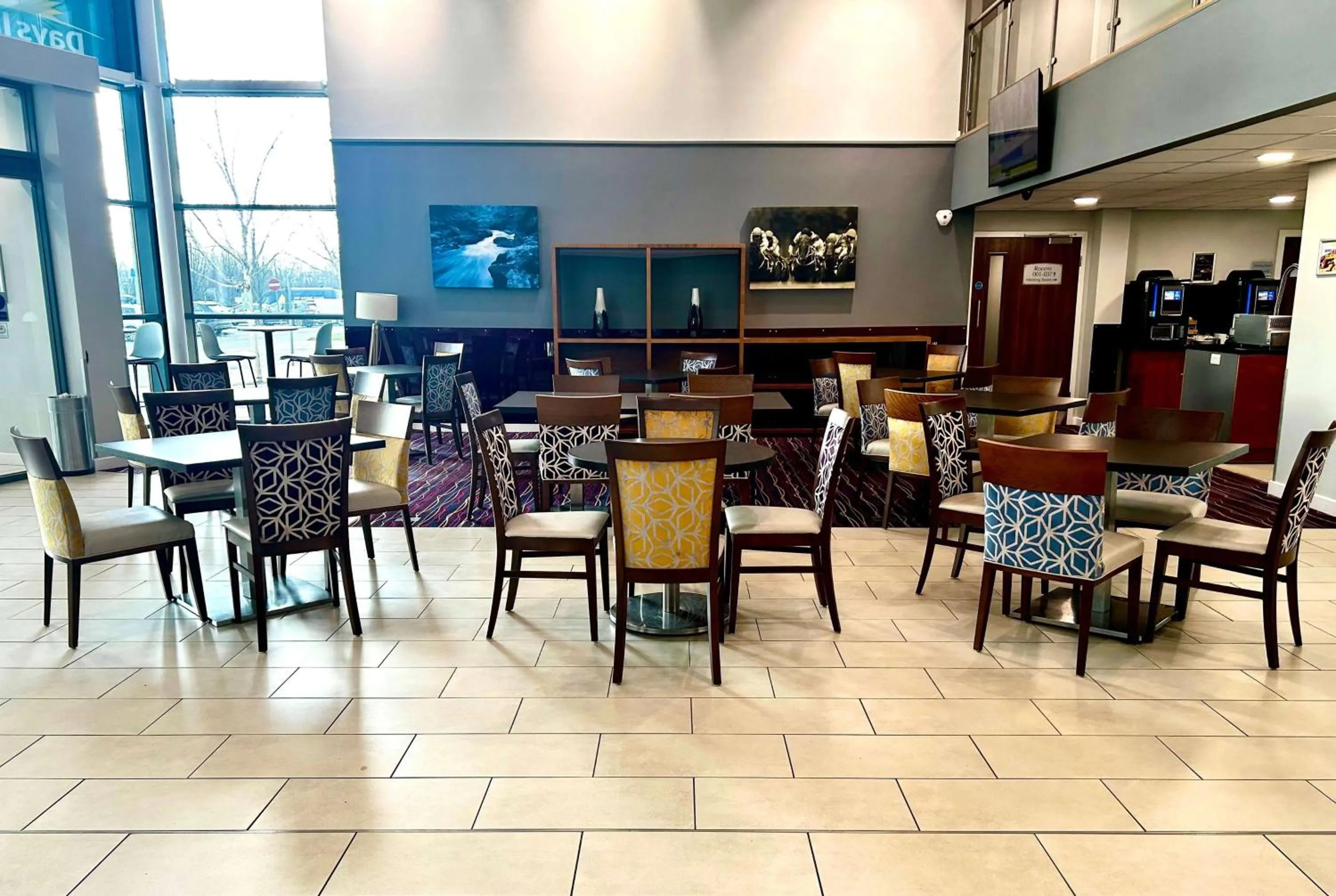 Lobby or reception in Days Inn Wetherby