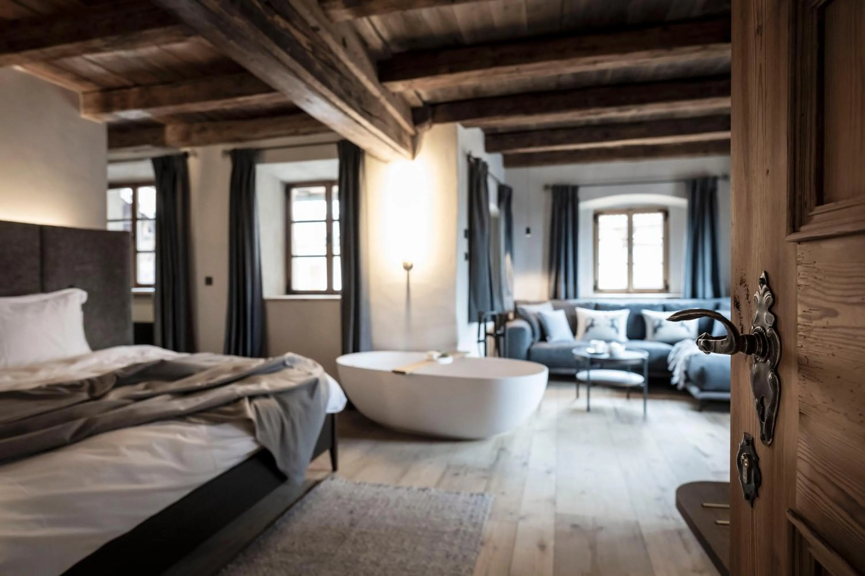 Photo of the whole room, Bed in Hotel Ansitz Steinbock