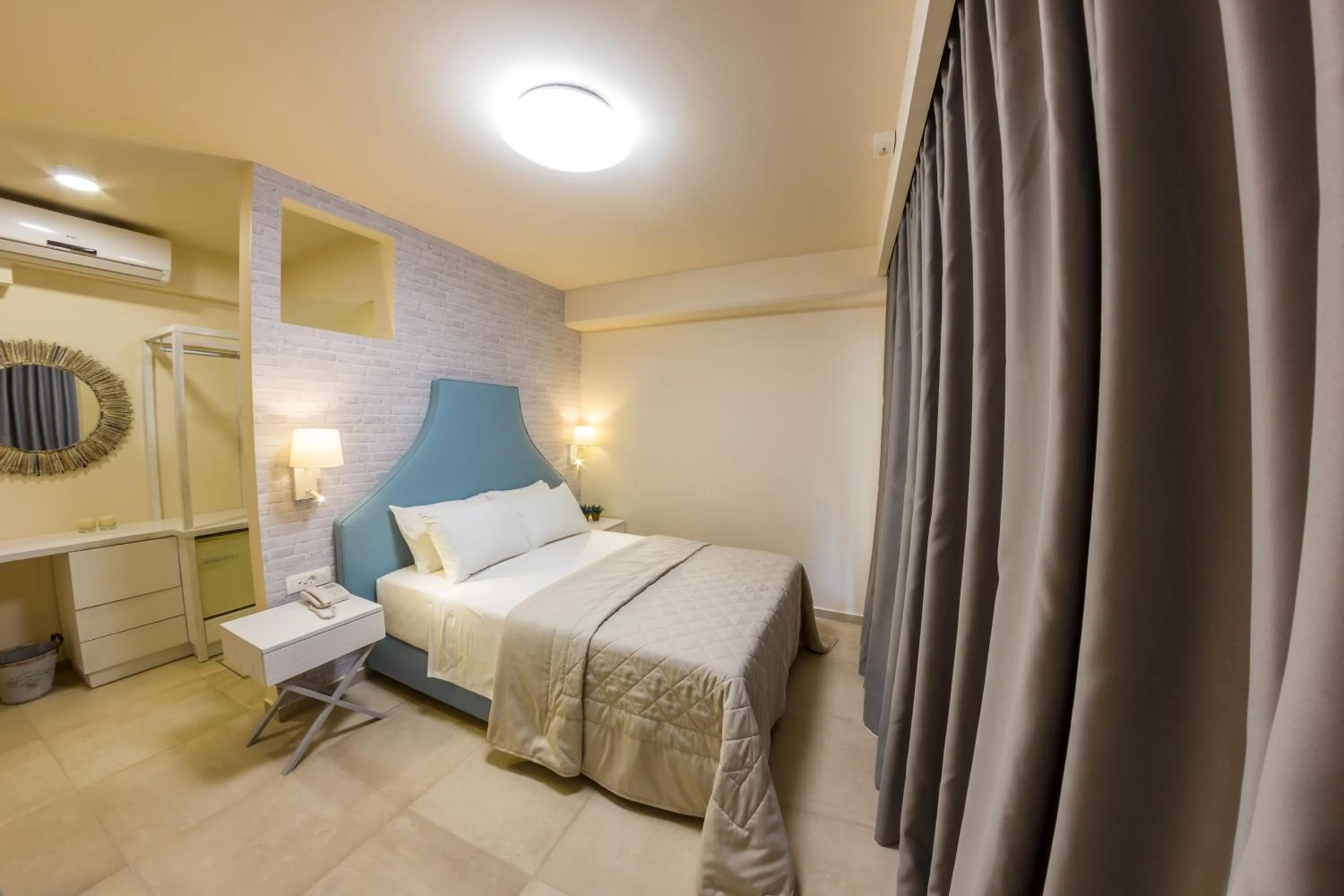 Bedroom in Pitsakis Hotel