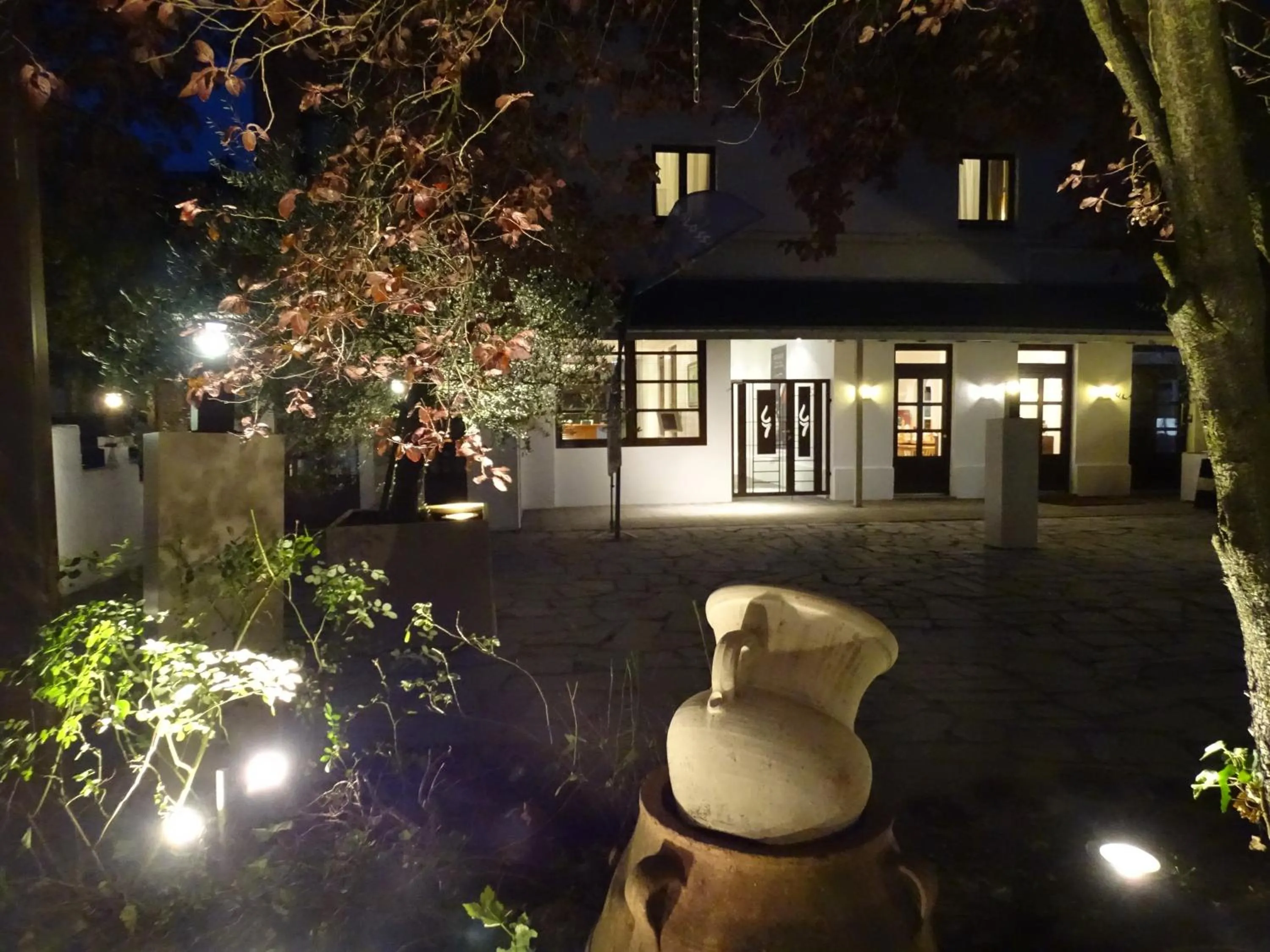 Property building in Hotel Kolossos Düsseldorf - Neuss