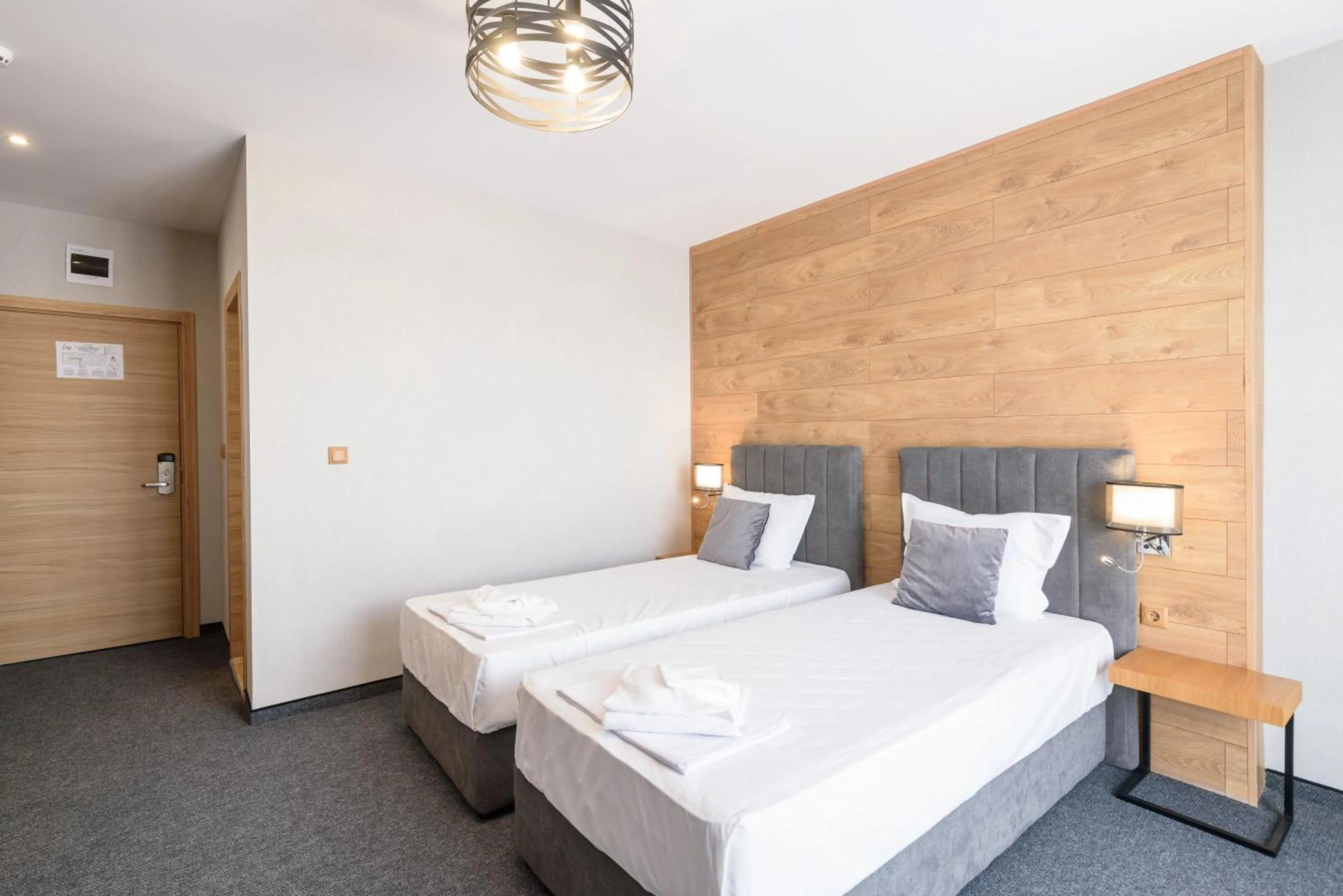 Bed in Avenue Hotel Deluxe