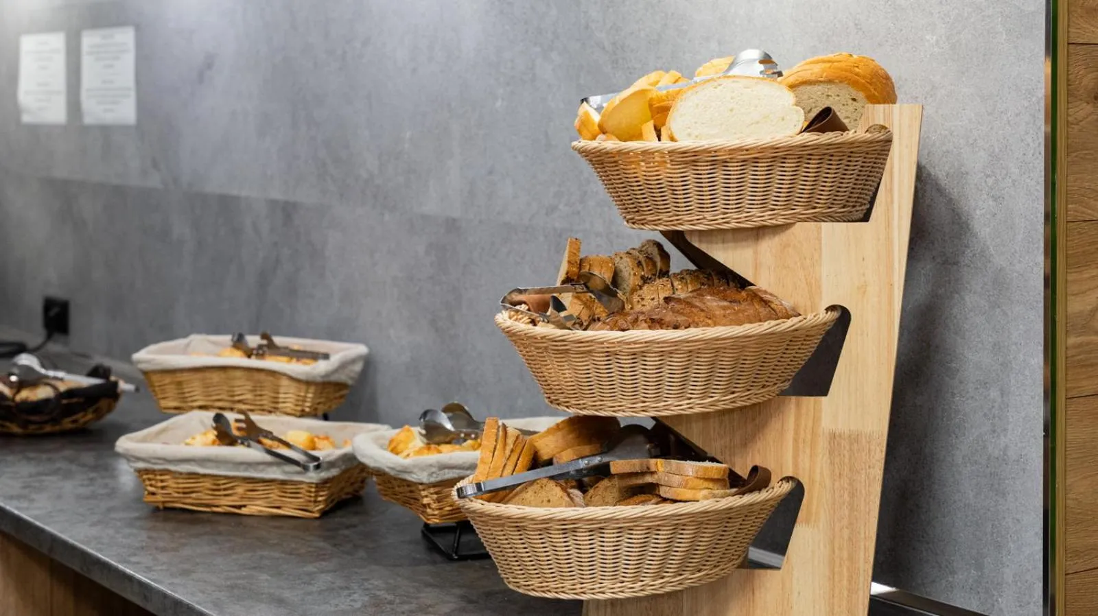 Continental breakfast in Avenue Hotel Deluxe