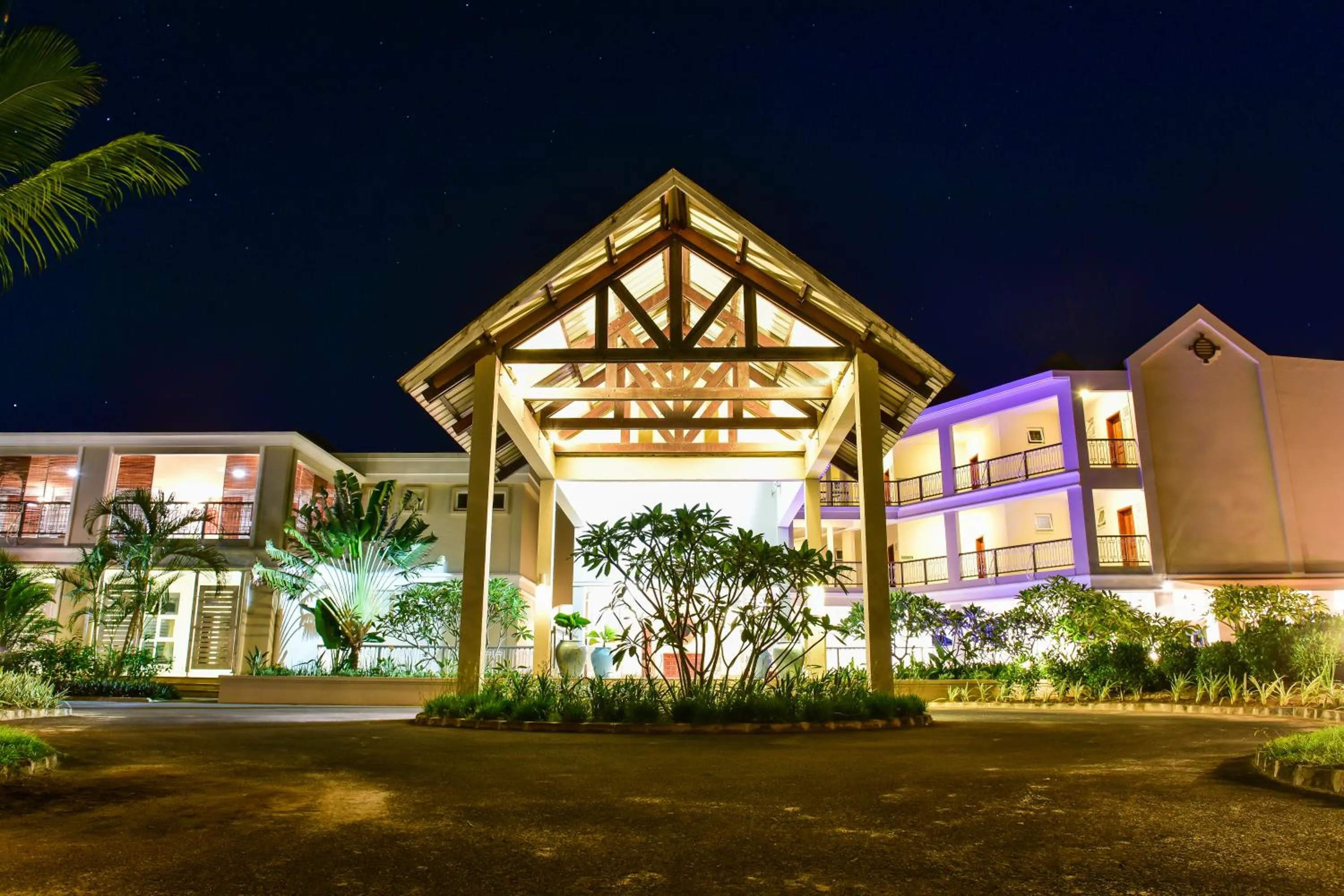 Property building in Tarisa Resort & Spa