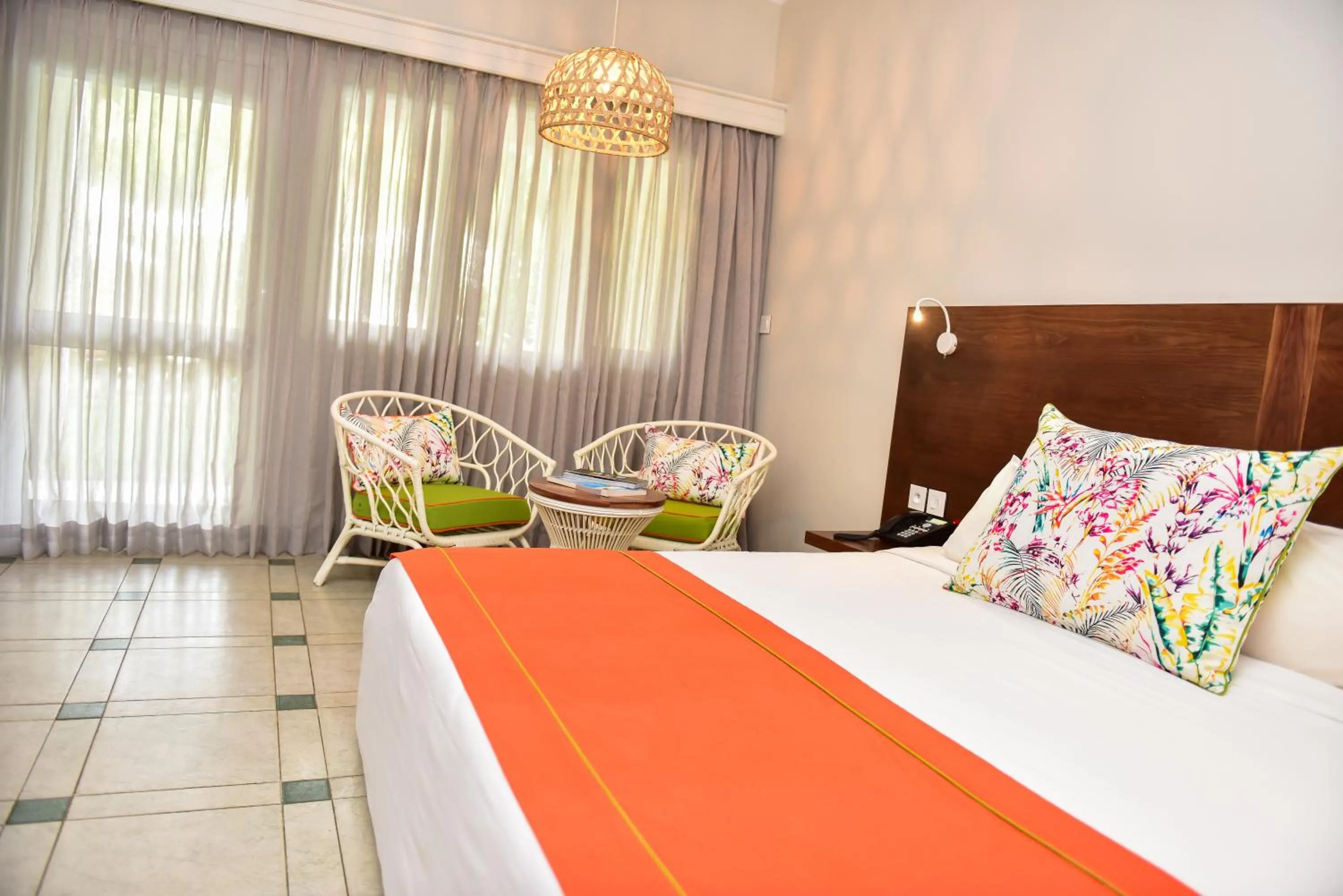 Bed in Tarisa Resort & Spa
