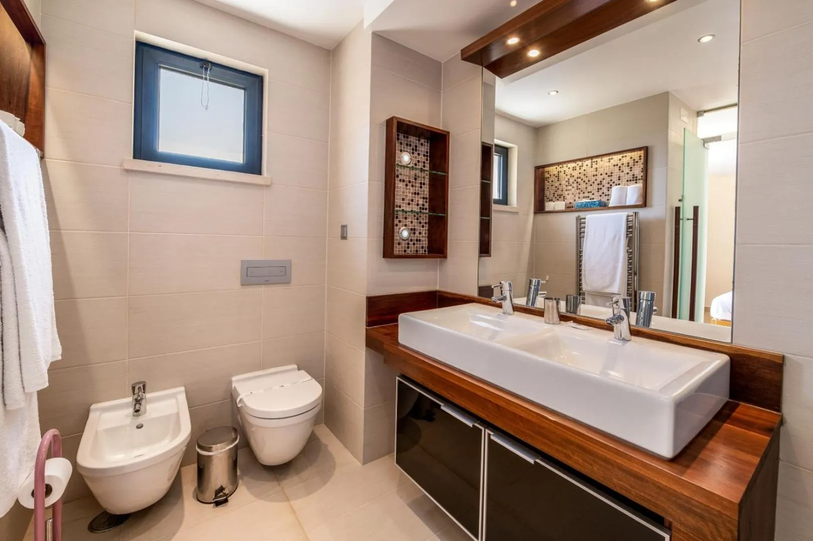 Toilet in Mar da Luz Resort