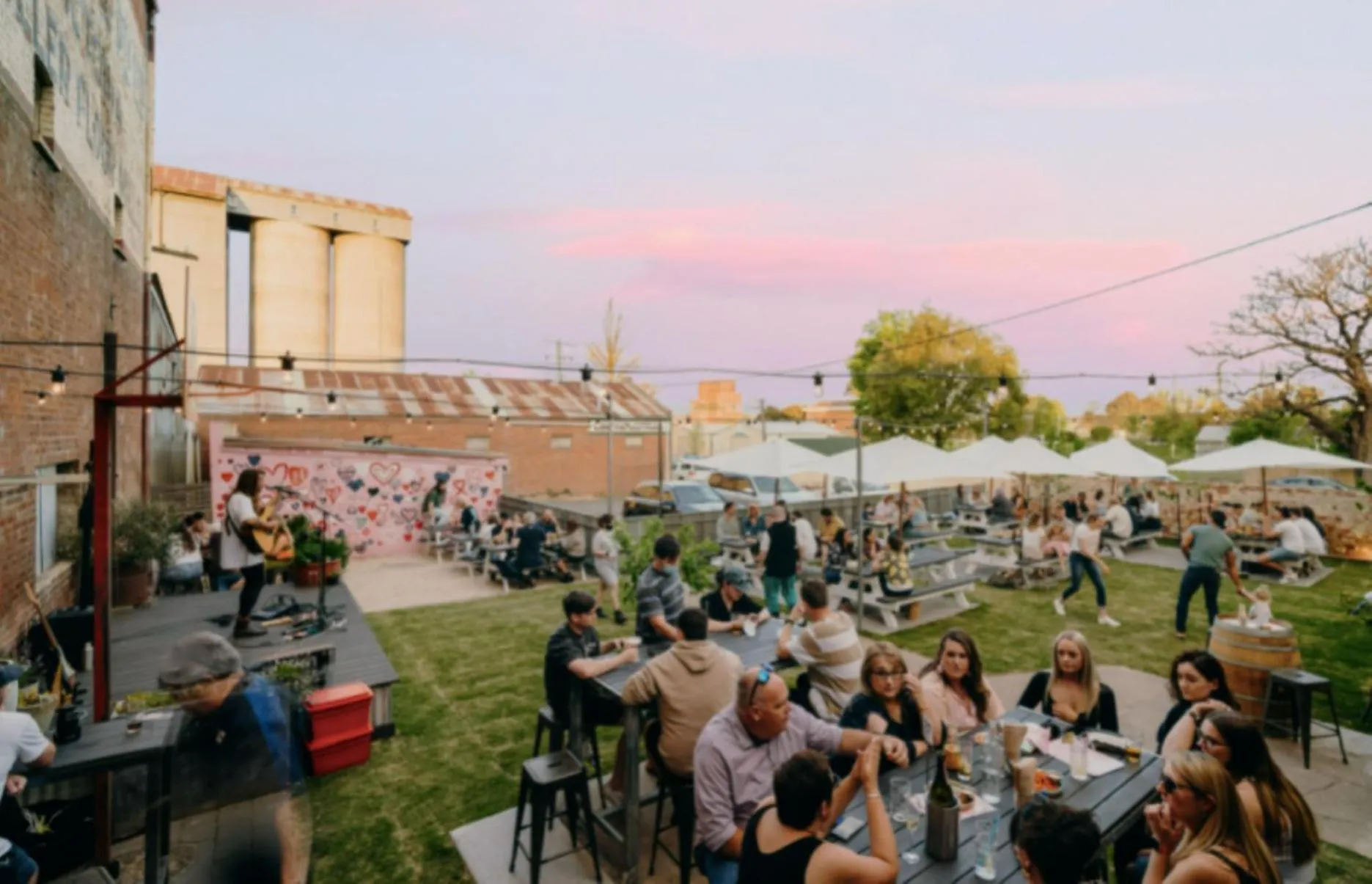 Restaurant/places to eat in The Victoria Hotel Bathurst