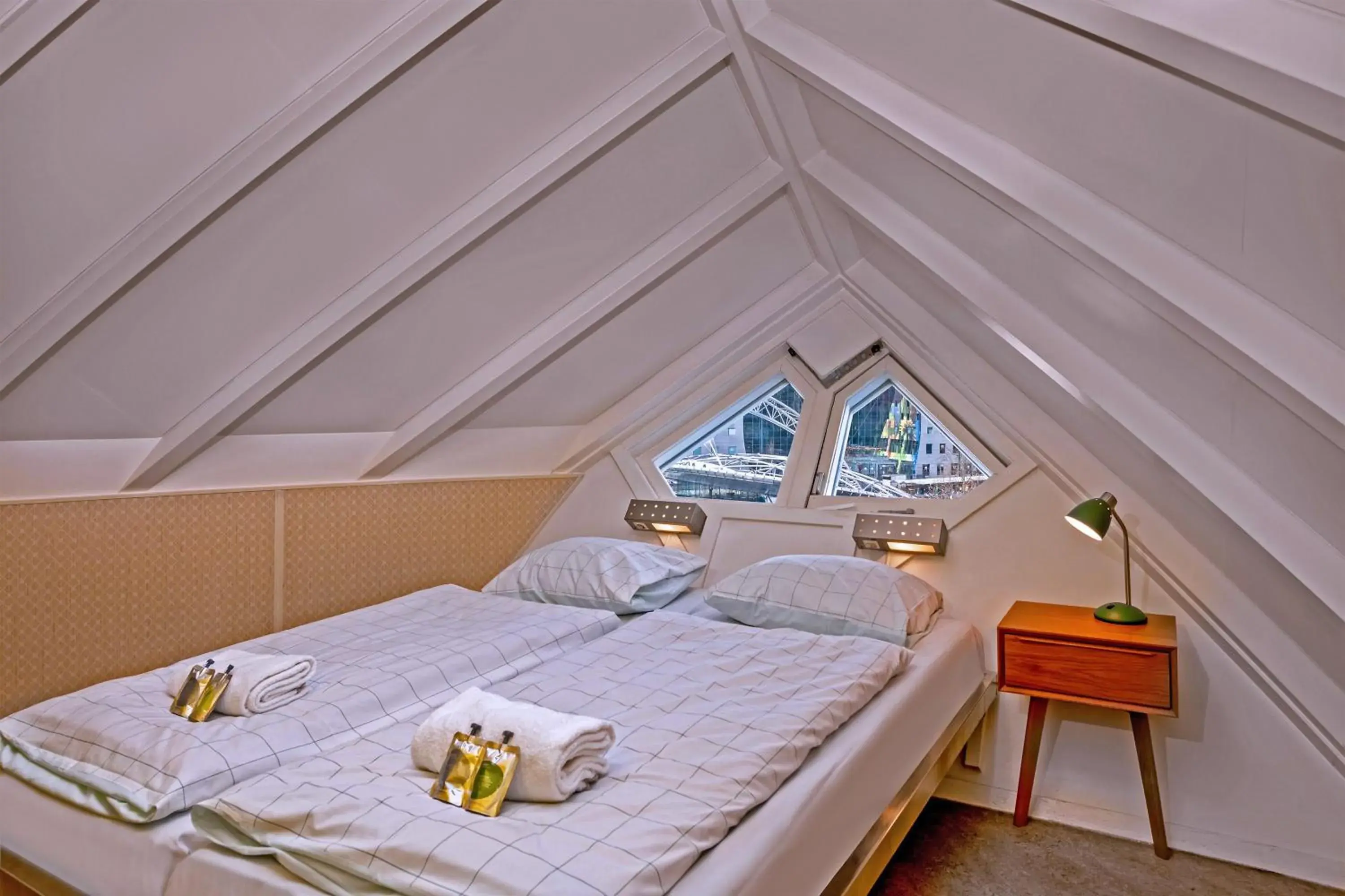 Comfort Double Room with Private Bathroom in Stayokay Hostel Rotterdam - fully renovated April 2026 Comfort Double Room with Private Bathroom in Stayokay Hostel Rotterdam - fully renovated April 2026