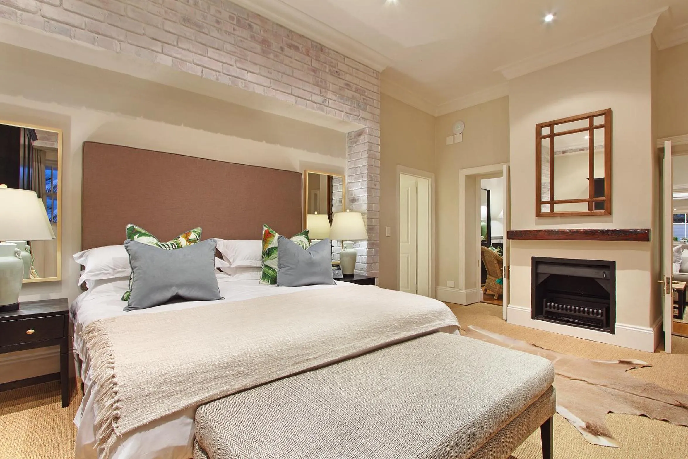 Bedroom, Bed in Stellenbosch Manor