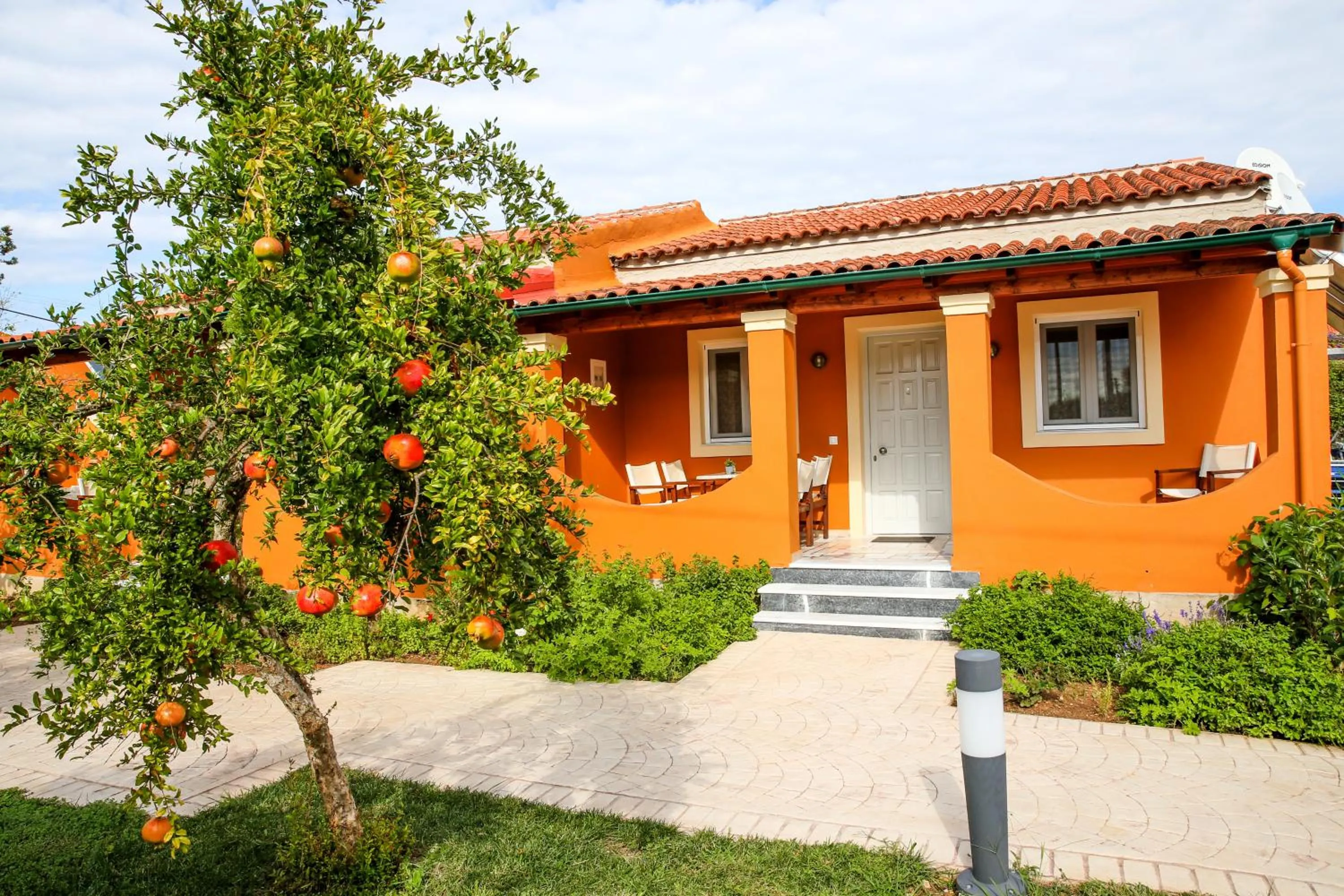 Patio in Navigator Villas - Houses
