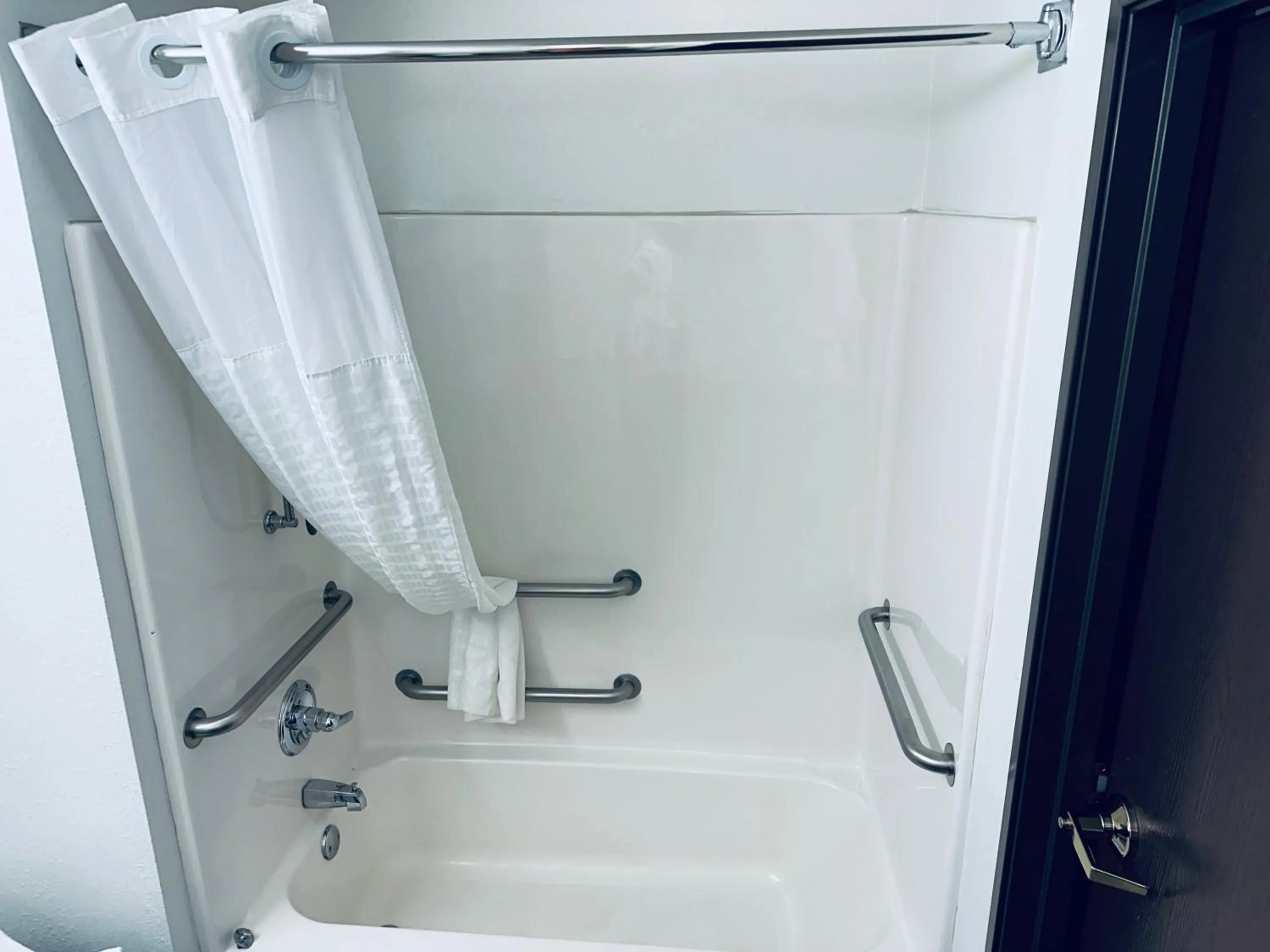 Bathroom in Baymont by Wyndham Piqua