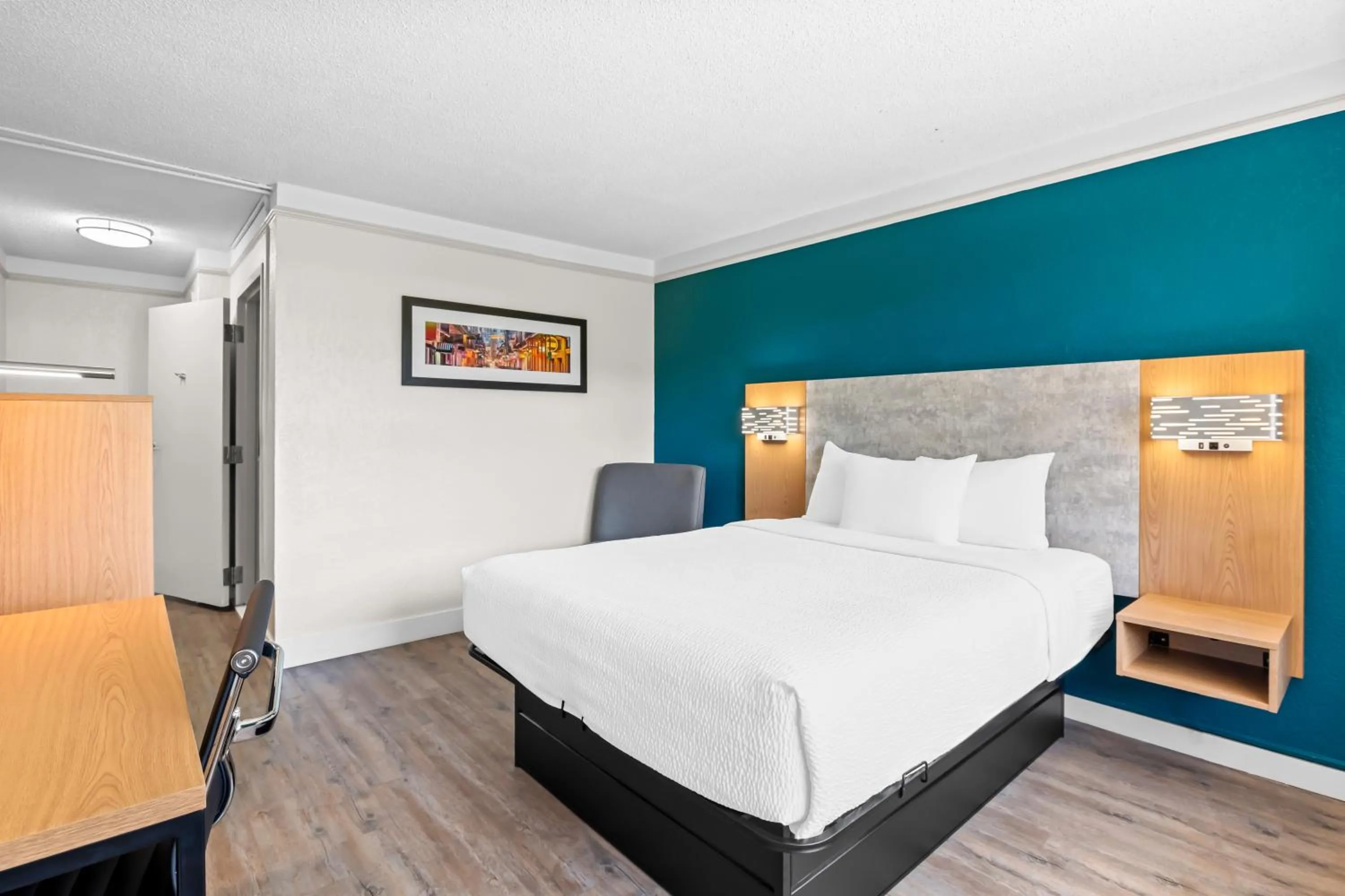 Bed in Quality Inn Slidell I-10