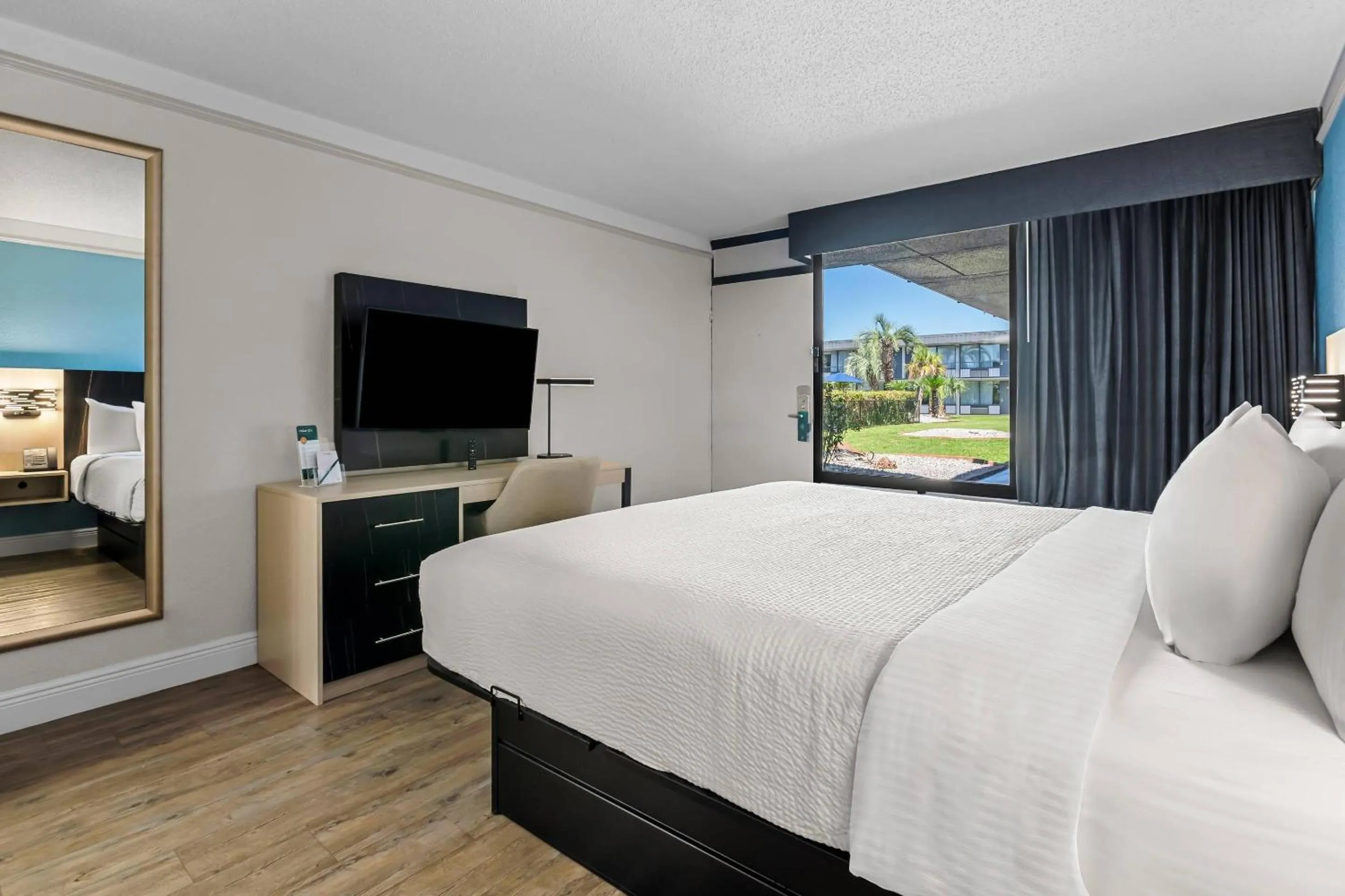 Bedroom, Bed in Quality Inn Slidell I-10