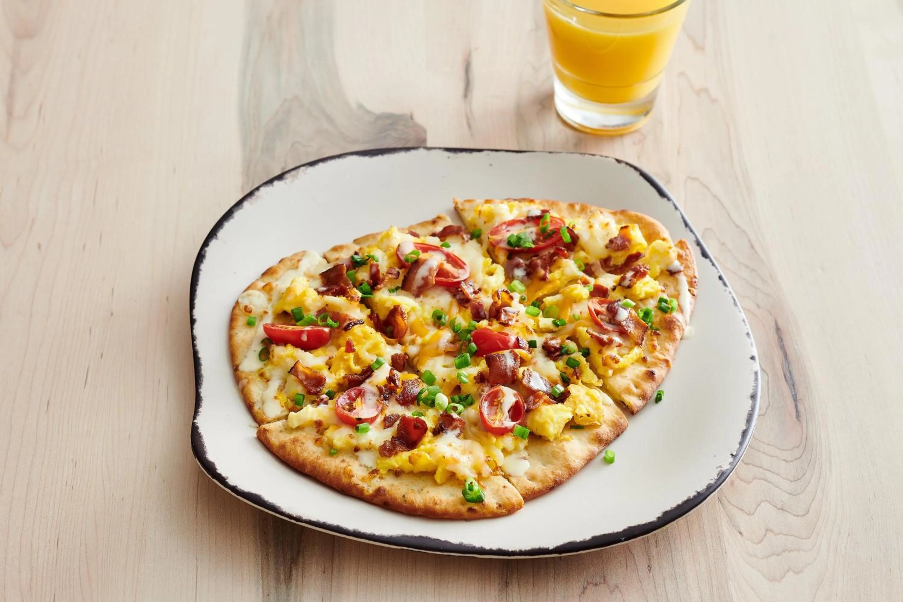 Restaurant/places to eat in Holiday Inn & Suites Cedar Falls-Waterloo Event Ctr by IHG