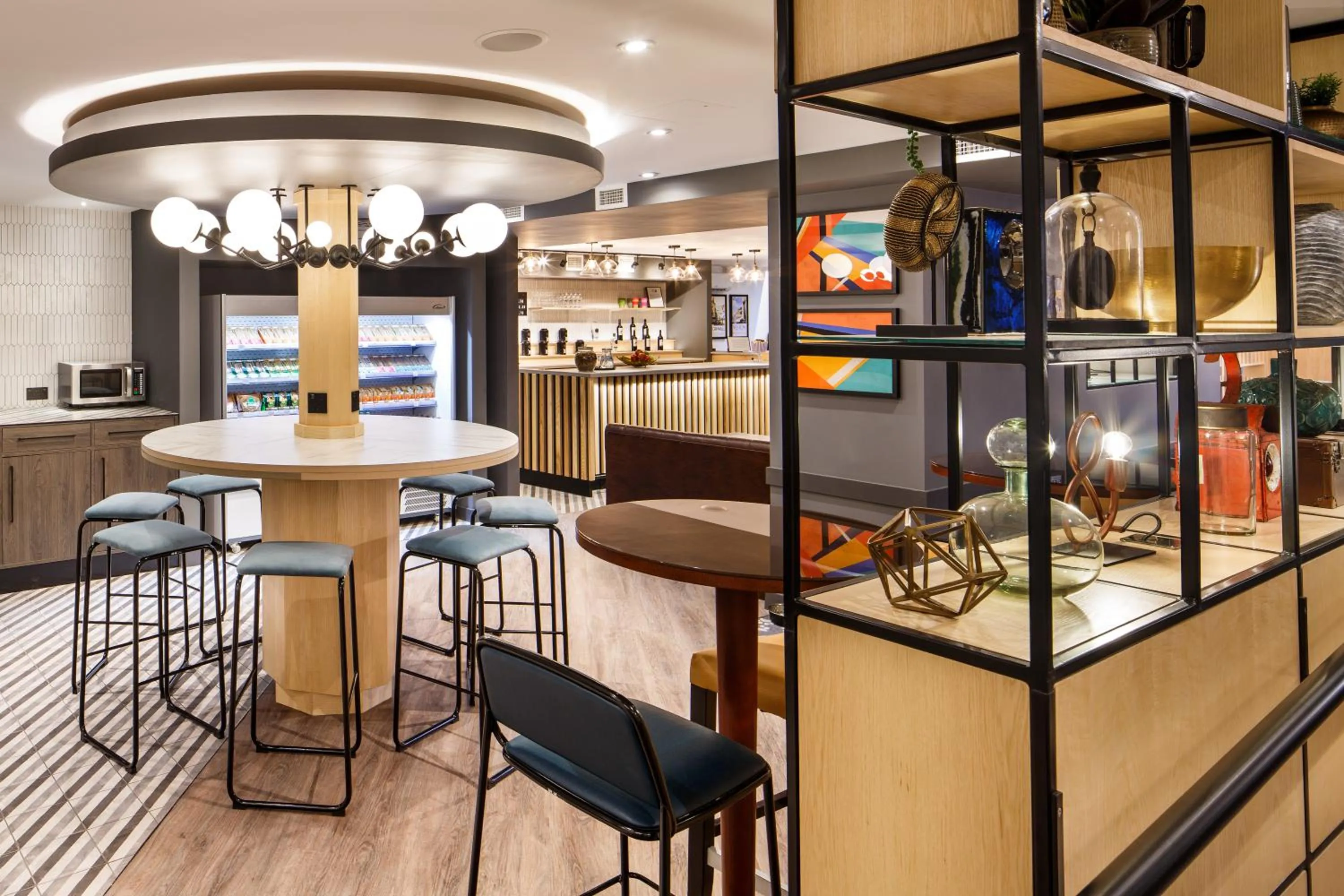 Lounge or bar in ibis budget Swindon