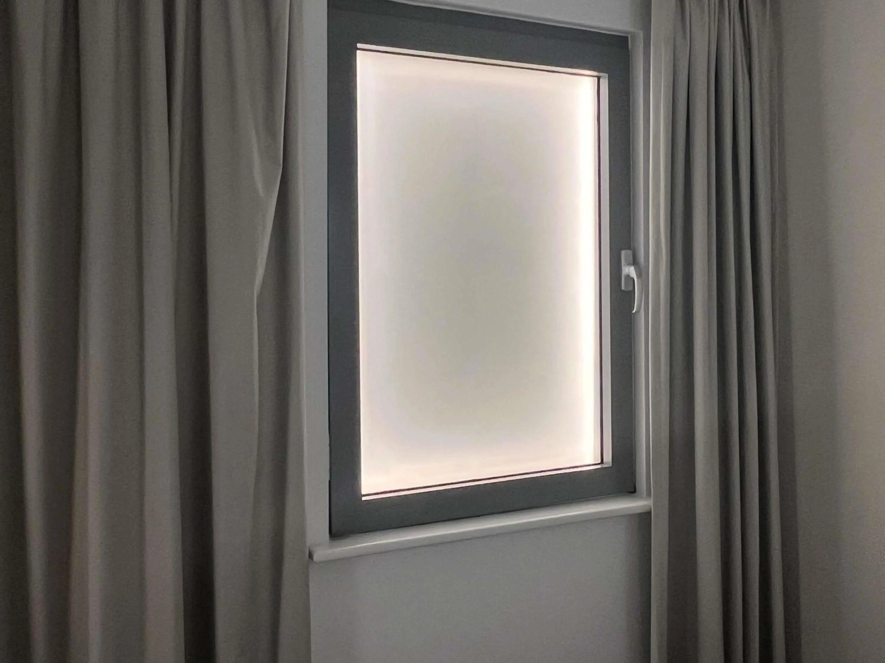 Bedroom in ibis budget Swindon